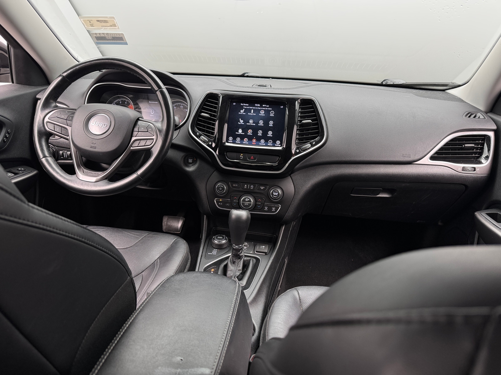 Thumbnail: 2020 Jeep Cherokee - 2