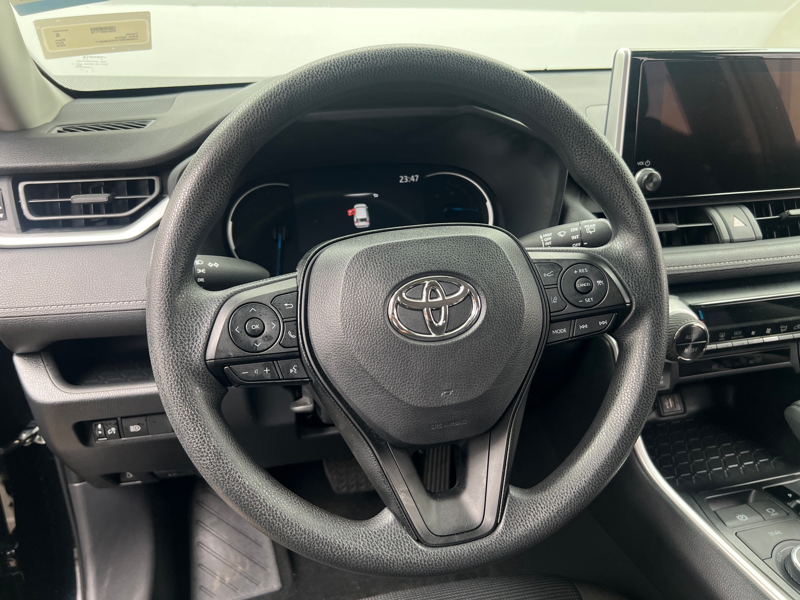Thumbnail: 2025 Toyota RAV4 - 5