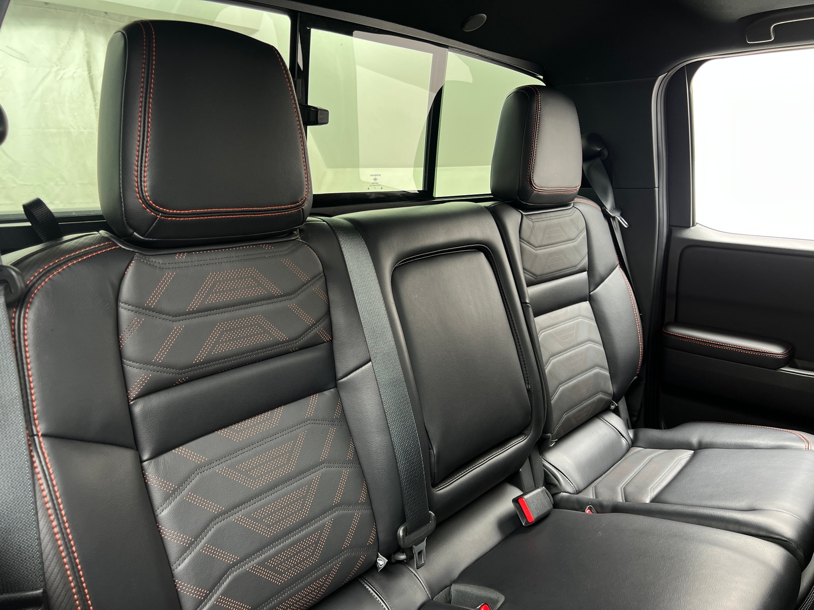 Thumbnail: 2025 Nissan Frontier - 6
