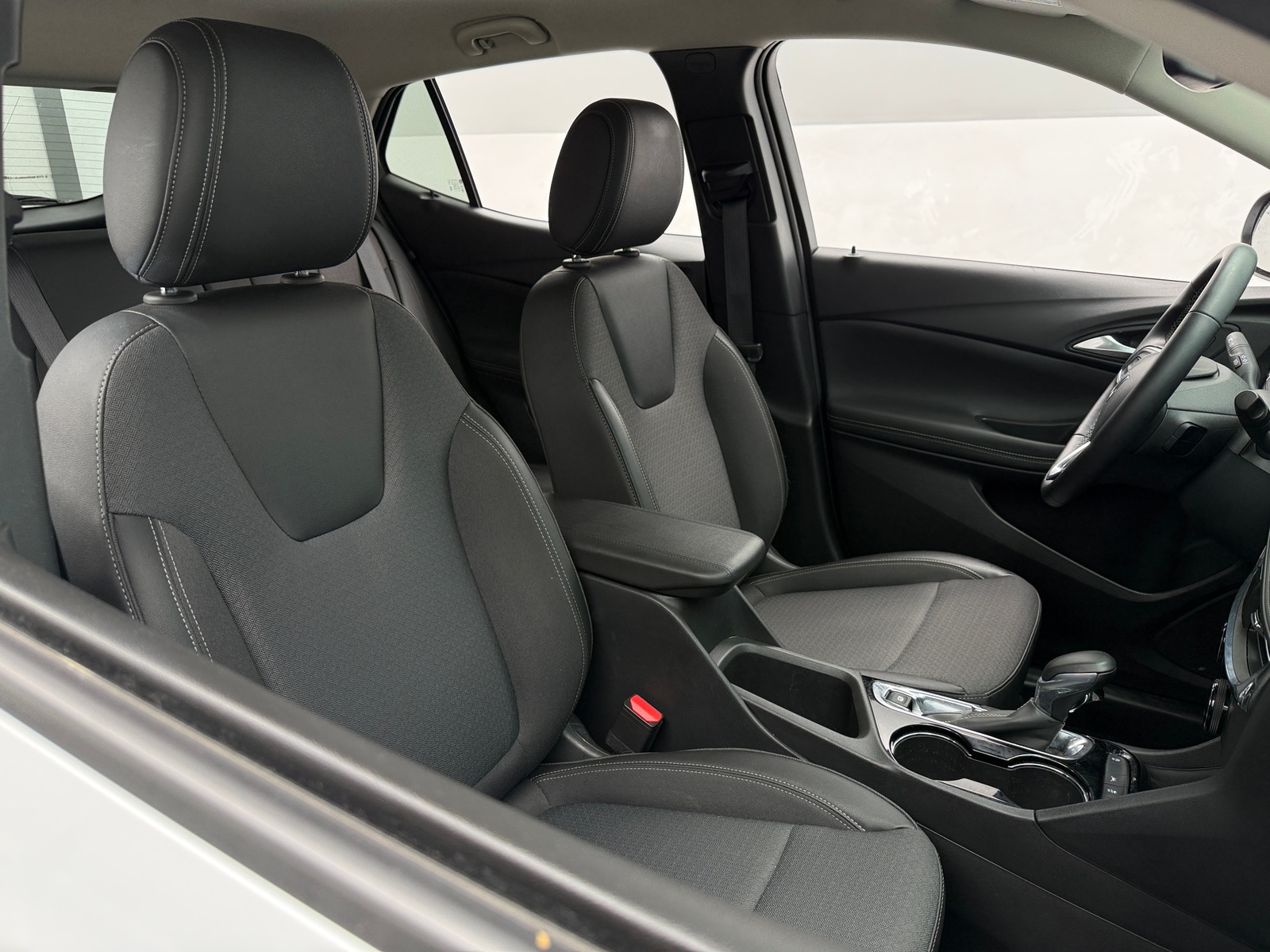 Thumbnail: 2025 Buick Encore GX - 2