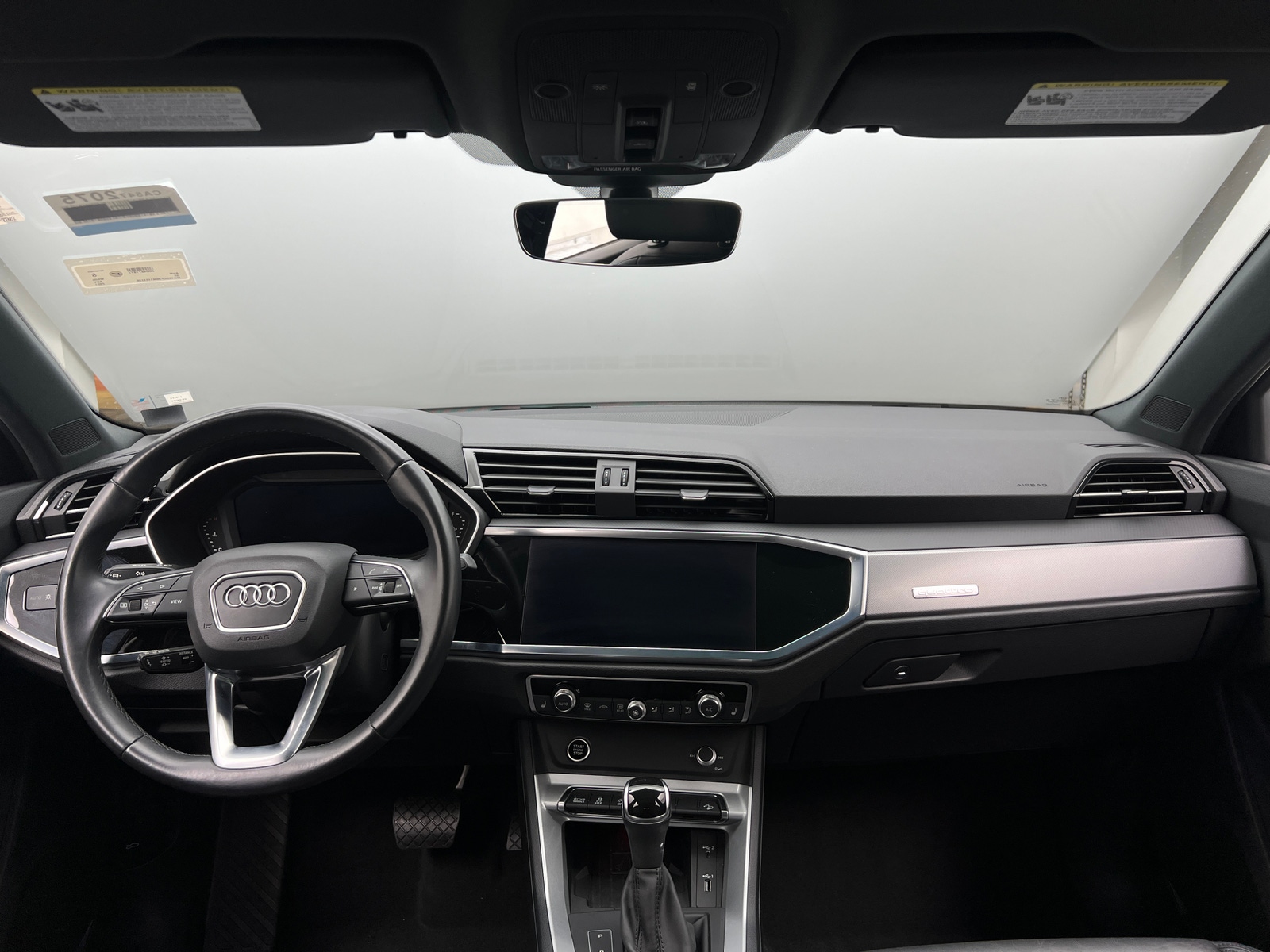 Thumbnail: 2021 Audi Q3 - 2