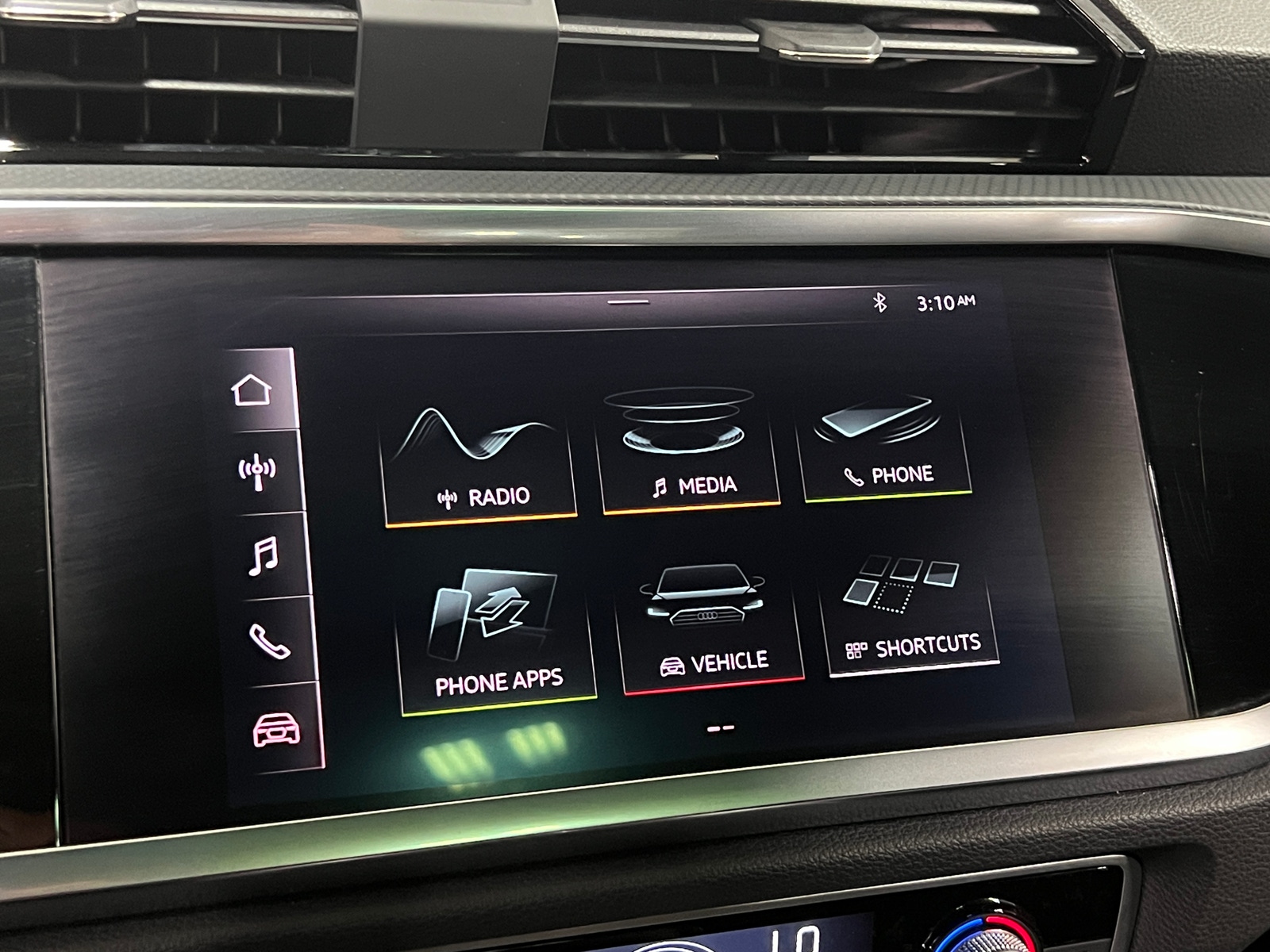 Thumbnail: 2021 Audi Q3 - 3