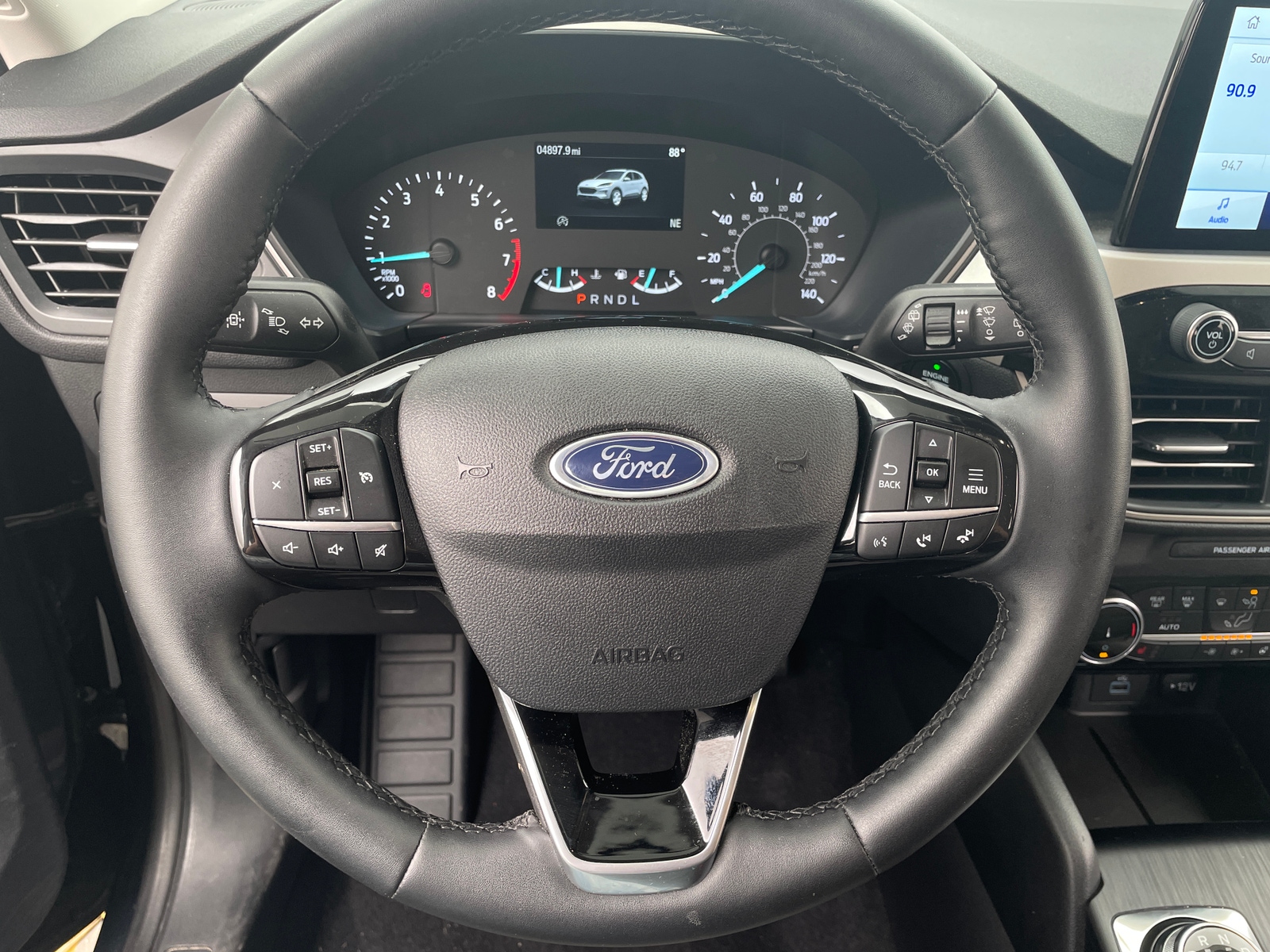 Thumbnail: 2022 Ford Escape - 5