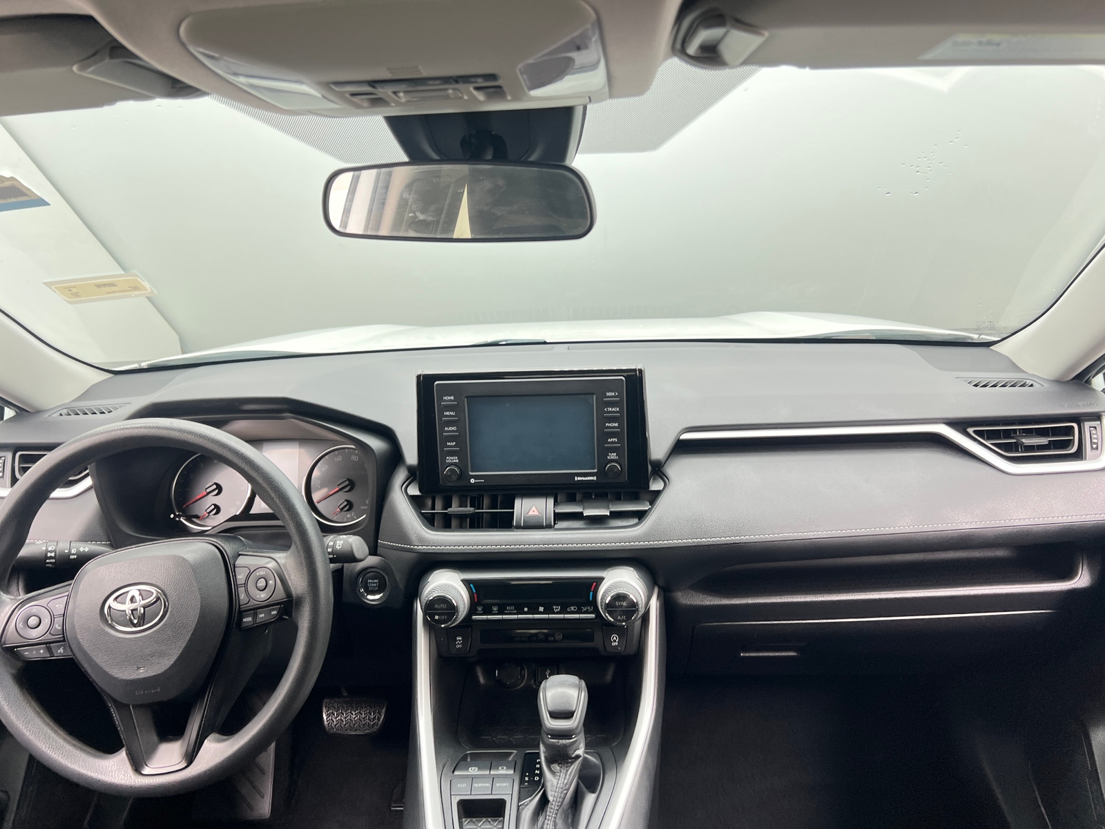 Thumbnail: 2021 Toyota RAV4 - 3