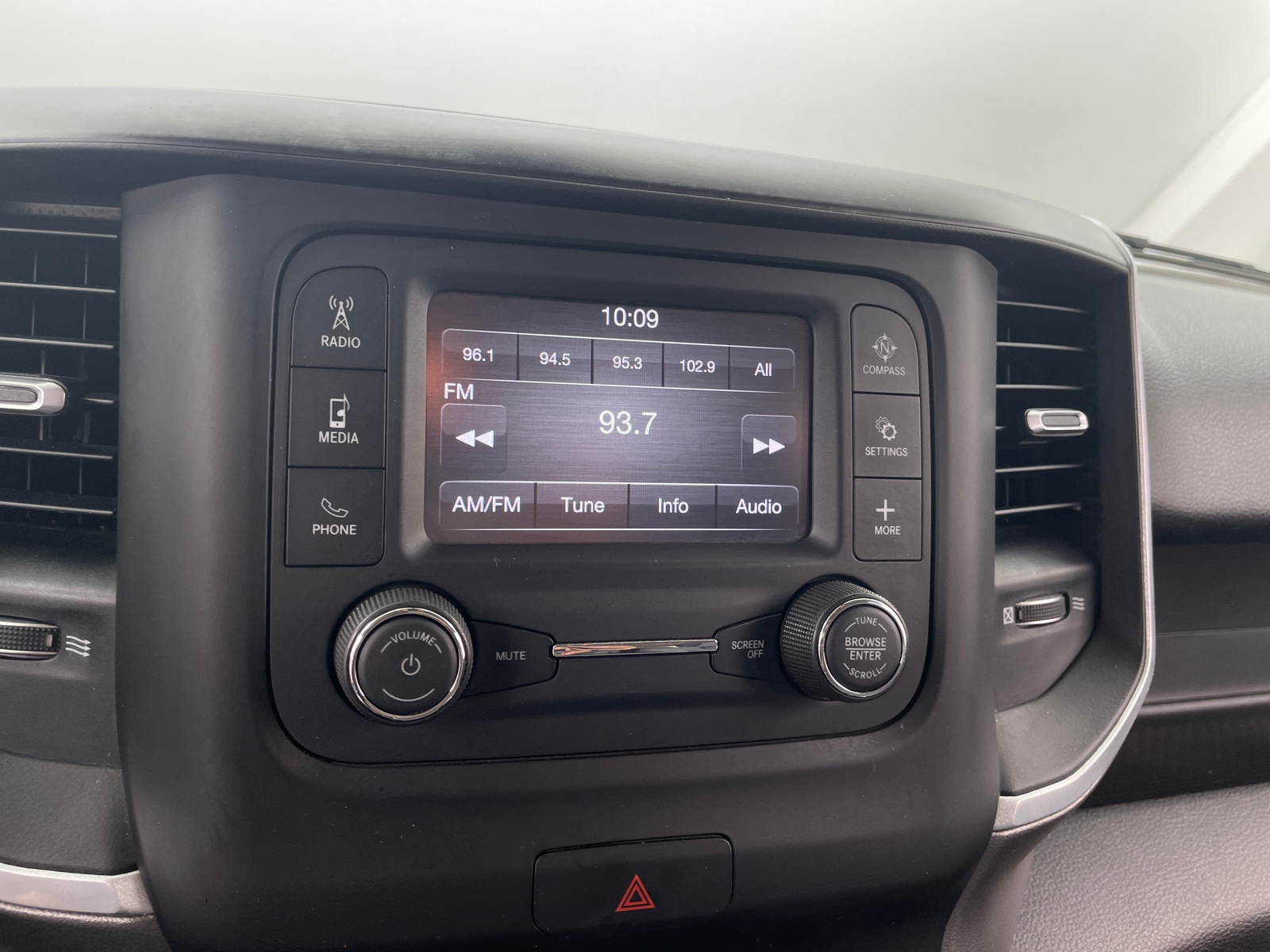 Thumbnail: 2020 RAM 1500 - 4