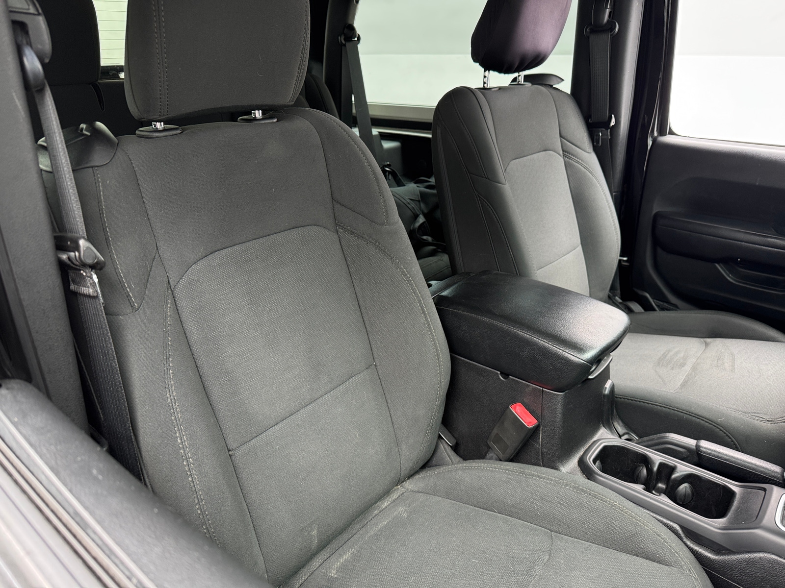 Thumbnail: 2018 Jeep Wrangler - 2