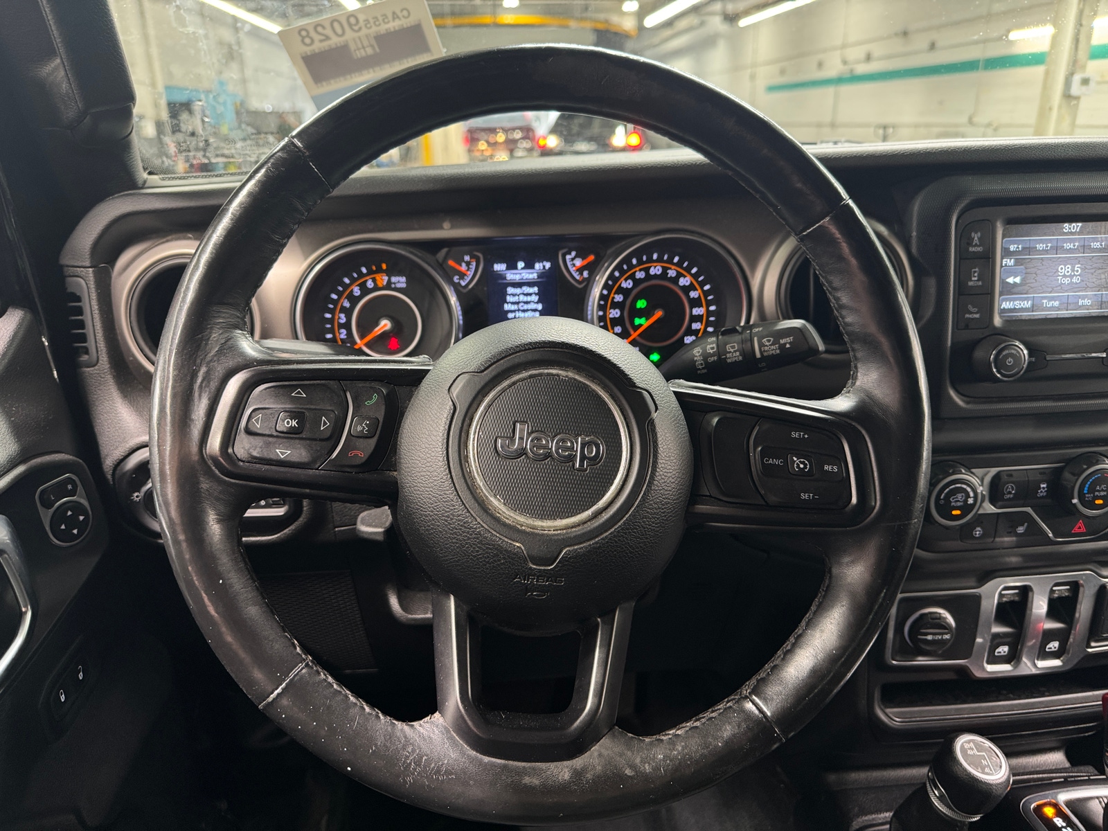Thumbnail: 2018 Jeep Wrangler - 5
