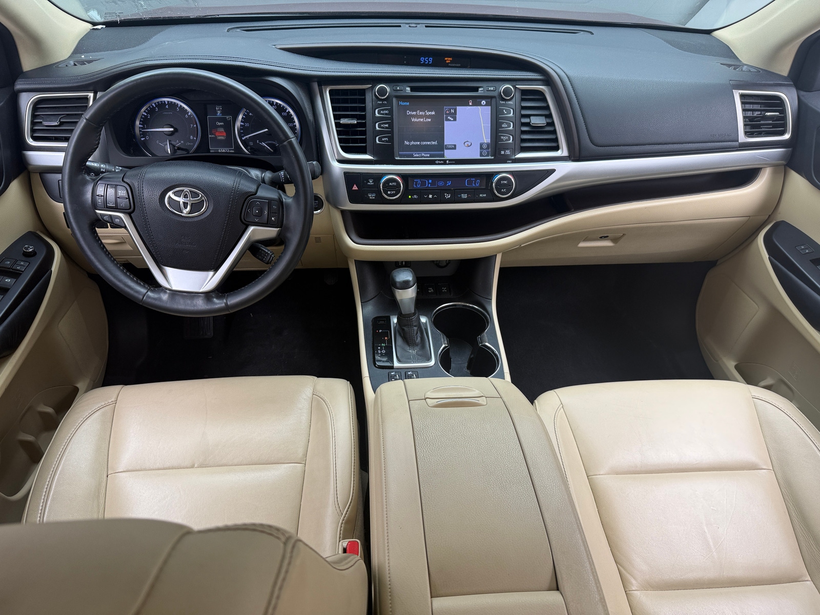 Thumbnail: 2015 Toyota Highlander - 2