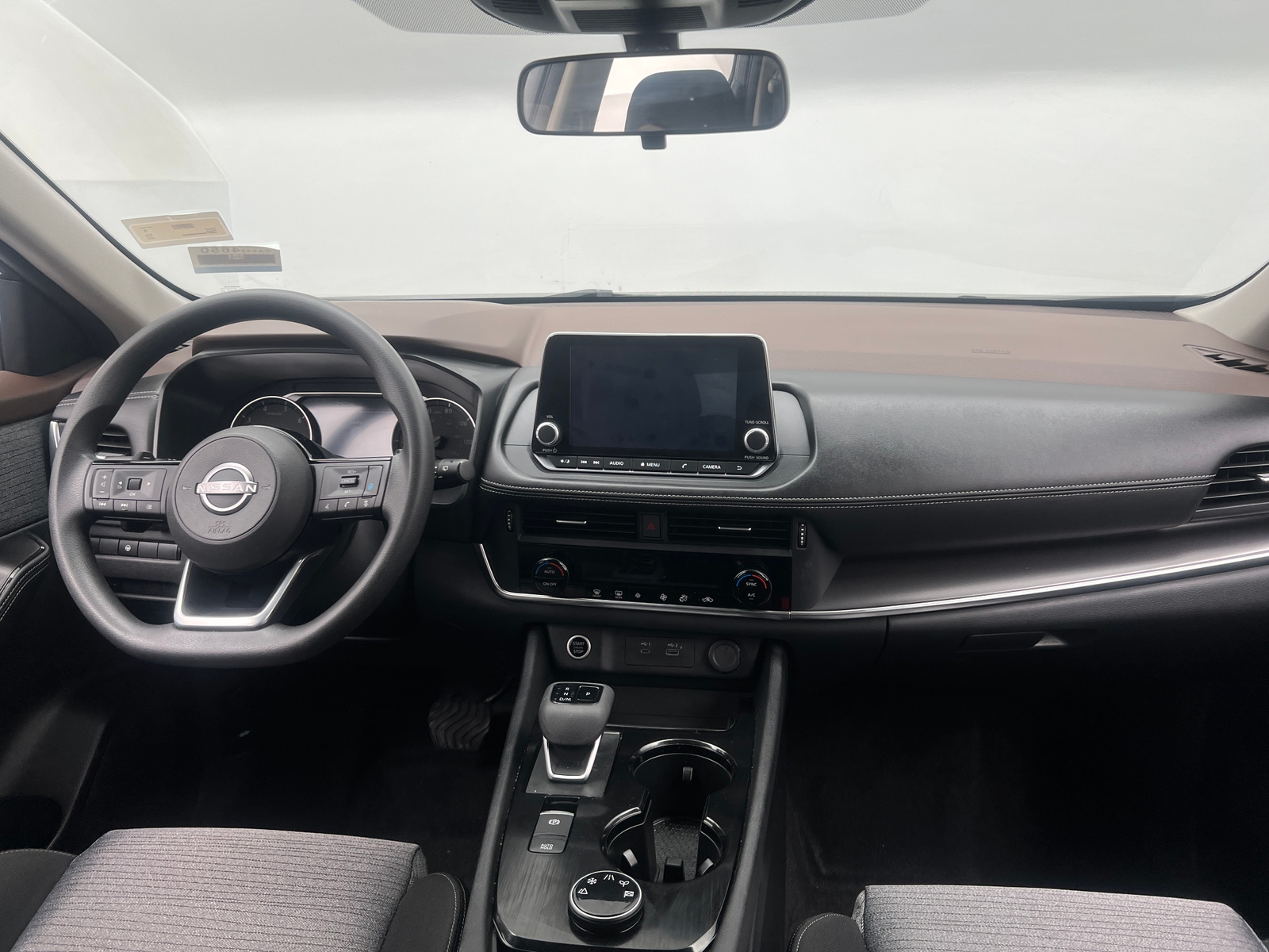 Thumbnail: 2023 Nissan Rogue - 3