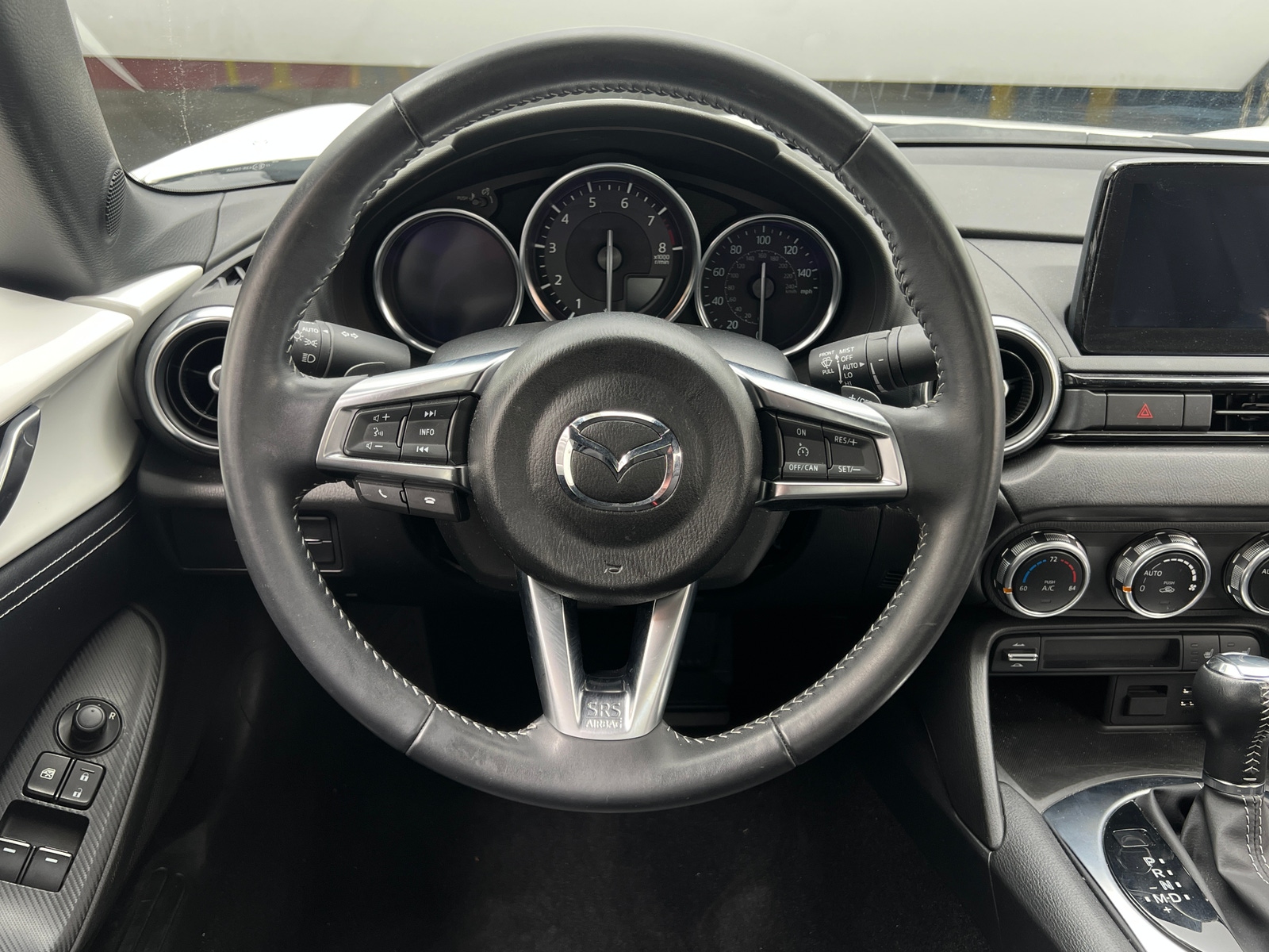 Thumbnail: 2021 Mazda MX-5 Miata - 4