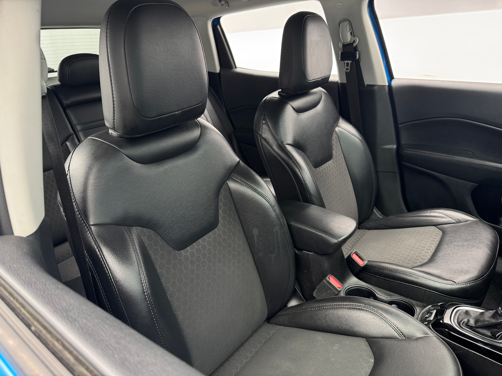 Thumbnail: 2018 Jeep Compass - 2