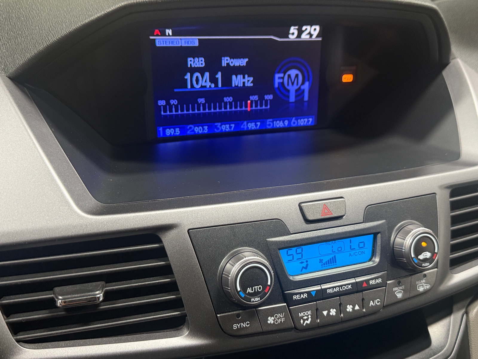 Thumbnail: 2013 Honda Odyssey - 4