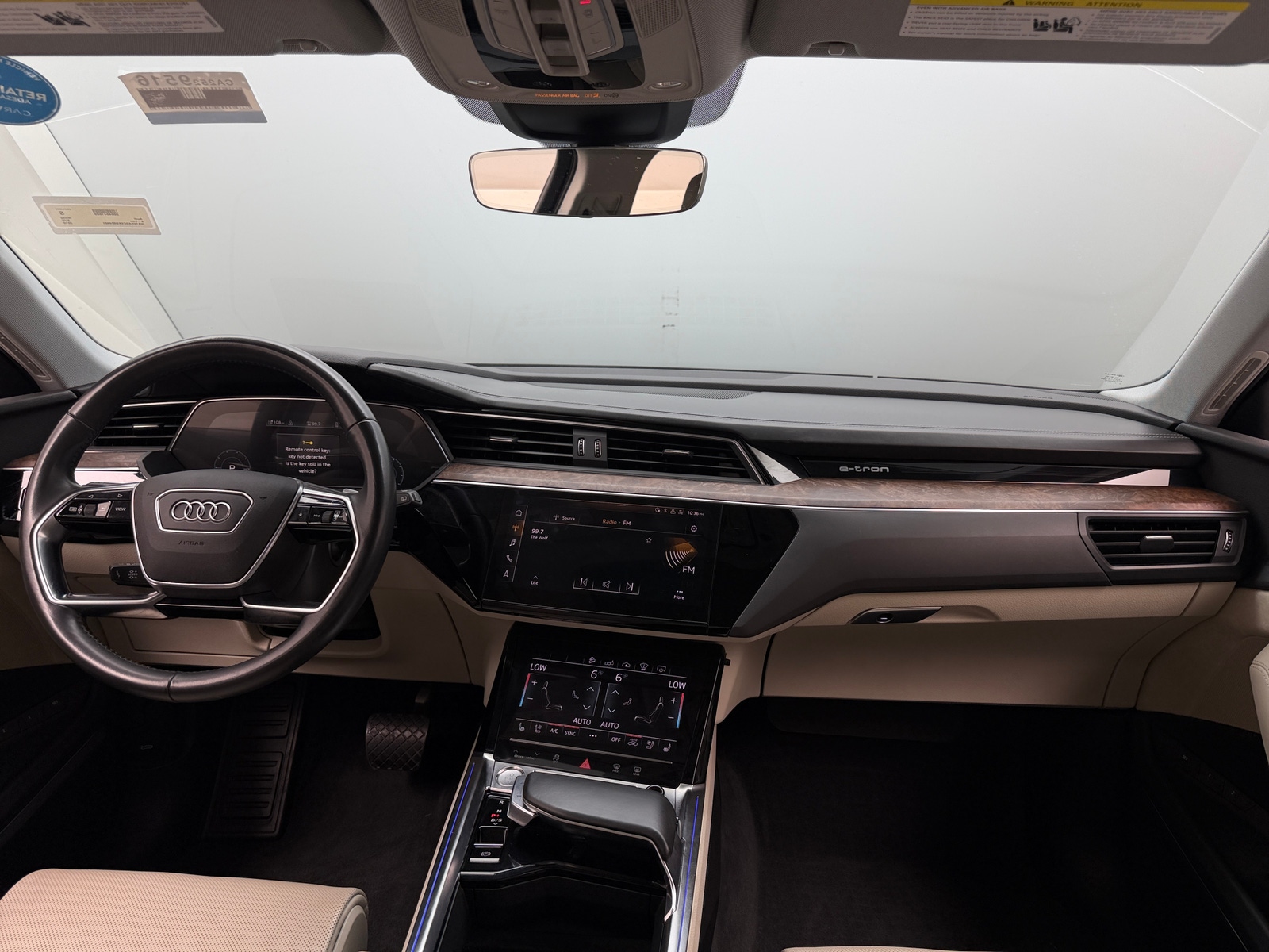 Thumbnail: 2019 Audi e-tron - 2
