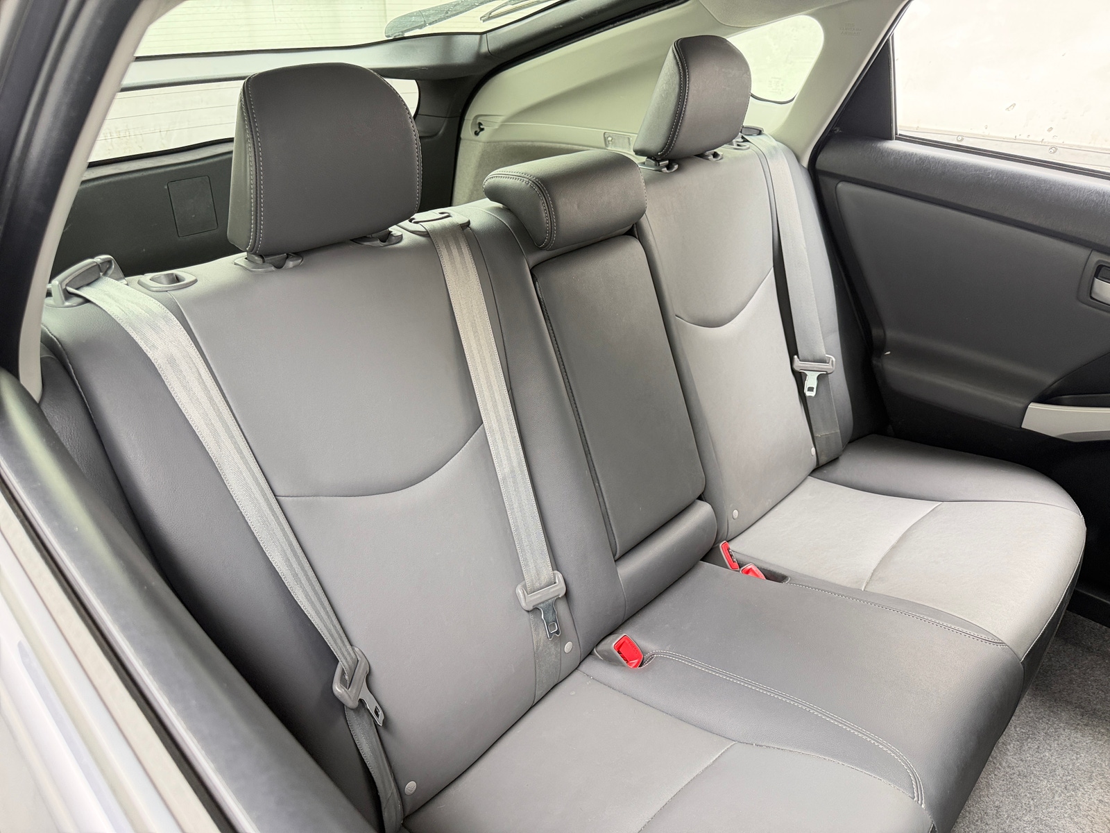 Thumbnail: 2013 Toyota Prius - 6