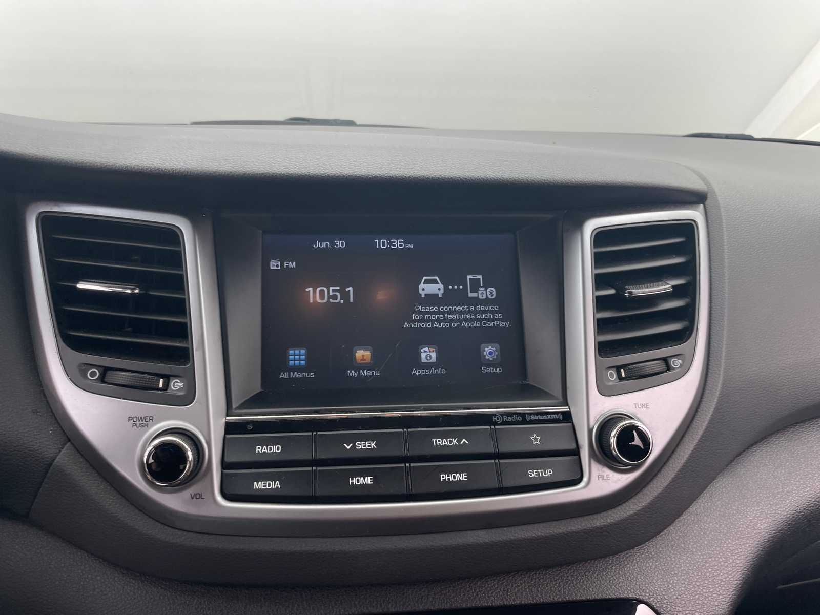 Thumbnail: 2018 Hyundai Tucson - 4