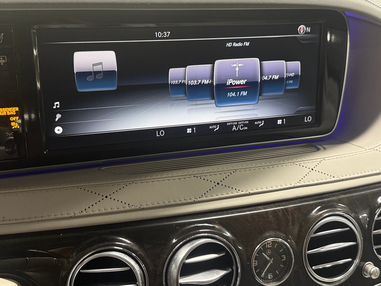 Thumbnail: 2015 Mercedes-Benz S-Class - 3