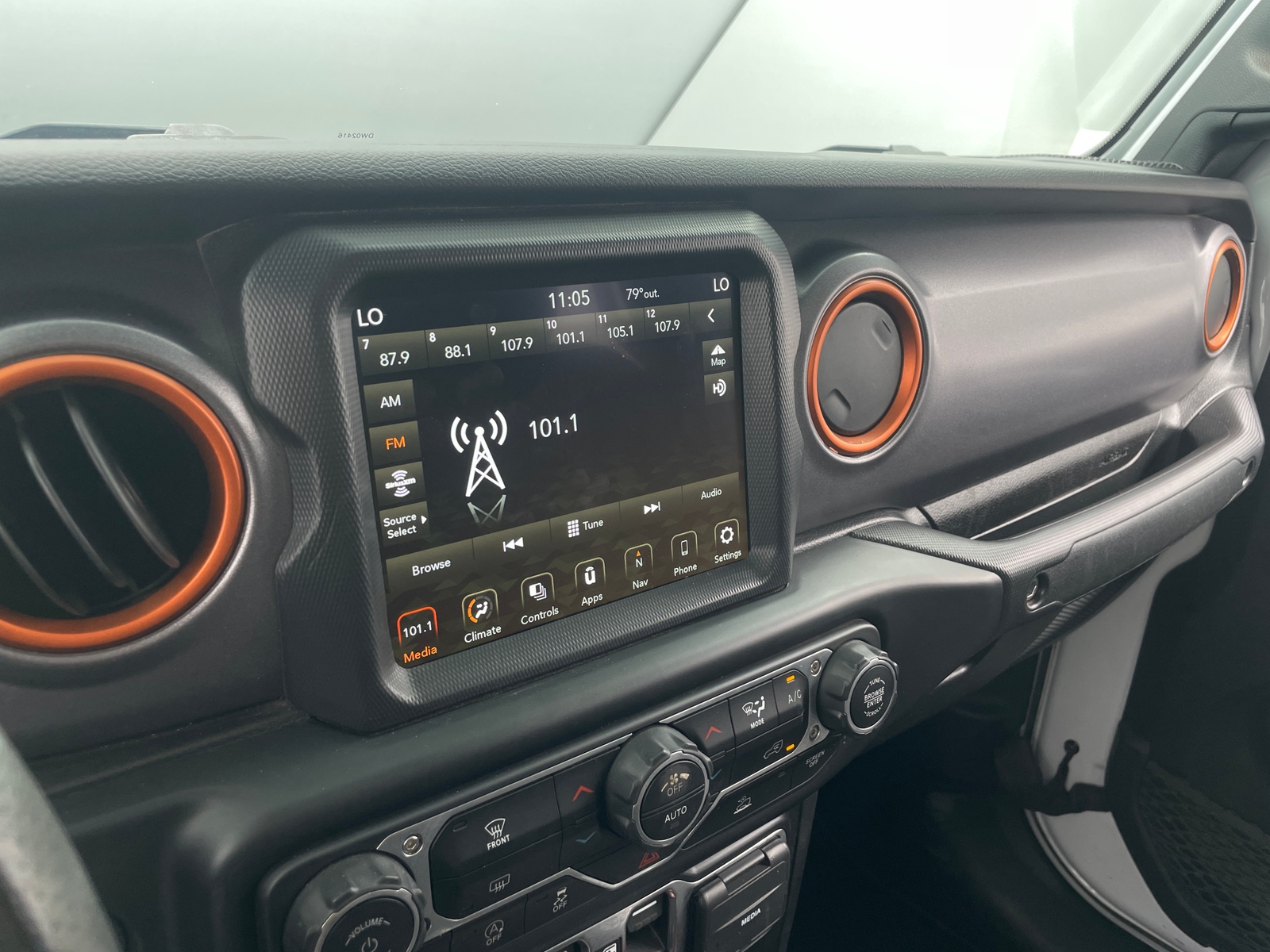 Thumbnail: 2022 Jeep Gladiator - 4