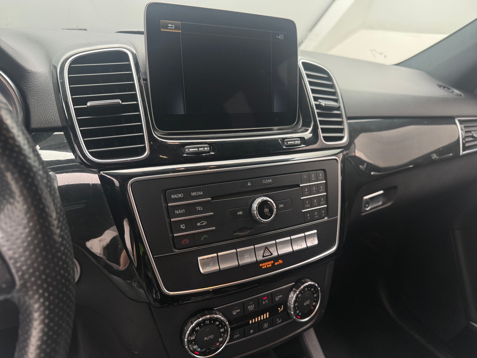 Thumbnail: 2018 Mercedes-Benz GLE - 3