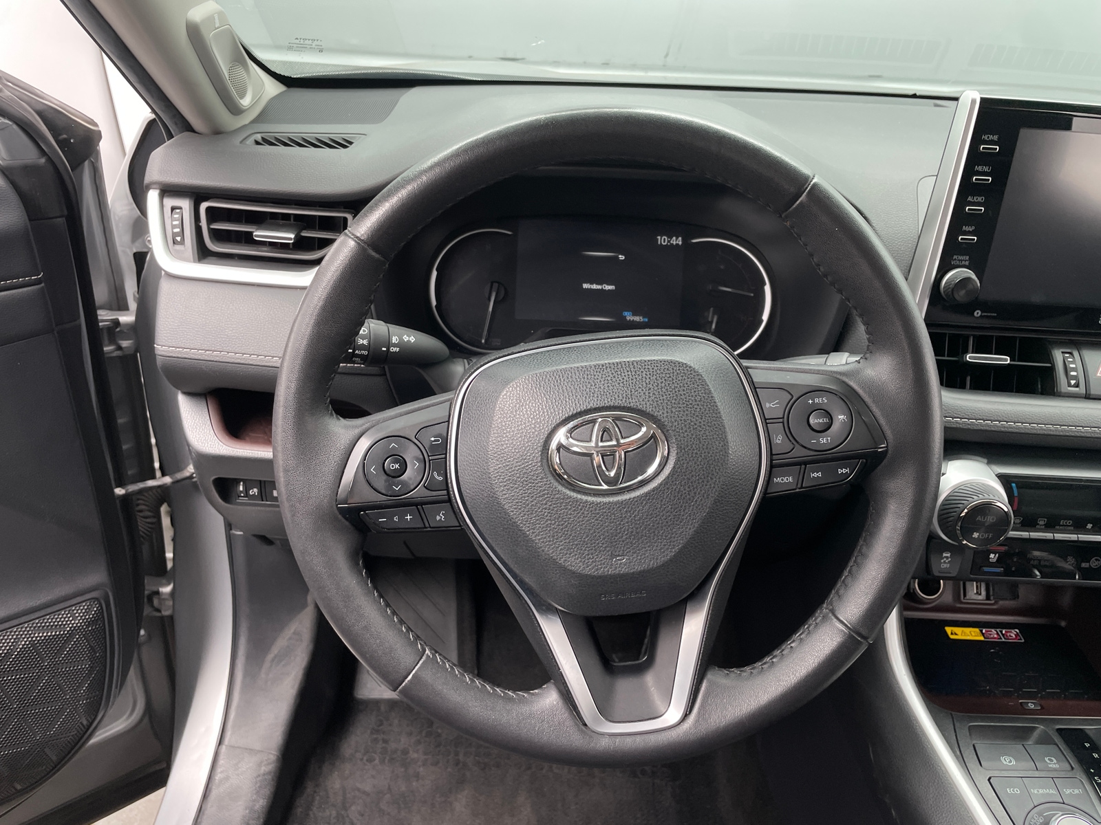 Thumbnail: 2022 Toyota RAV4 - 5
