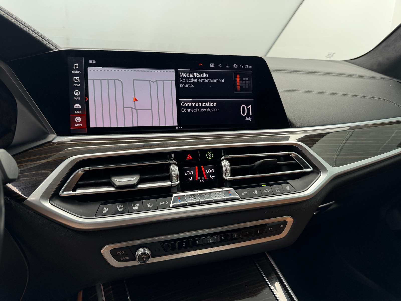 Thumbnail: 2020 BMW X7 - 3