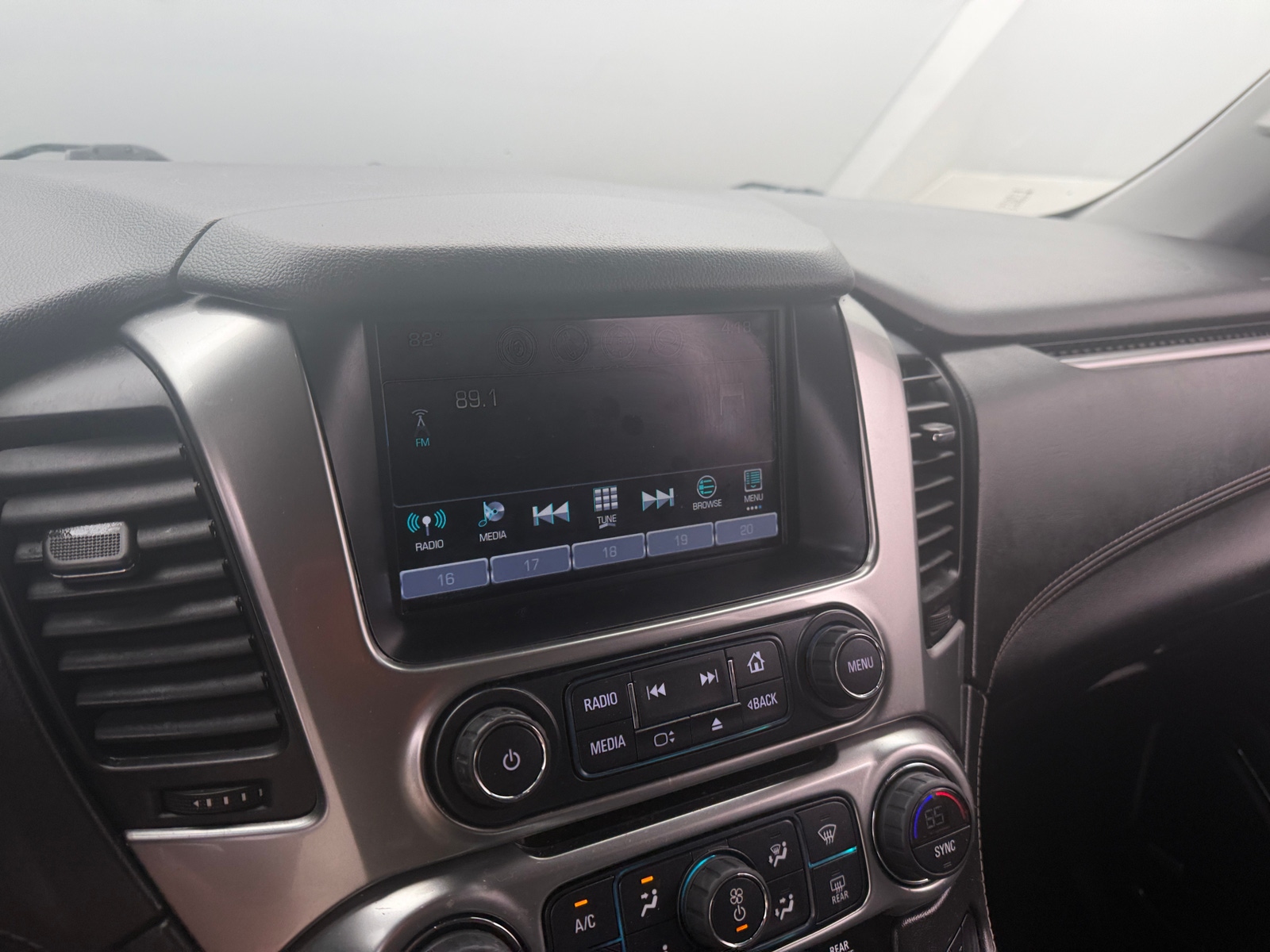 Thumbnail: 2016 Chevrolet Tahoe - 3