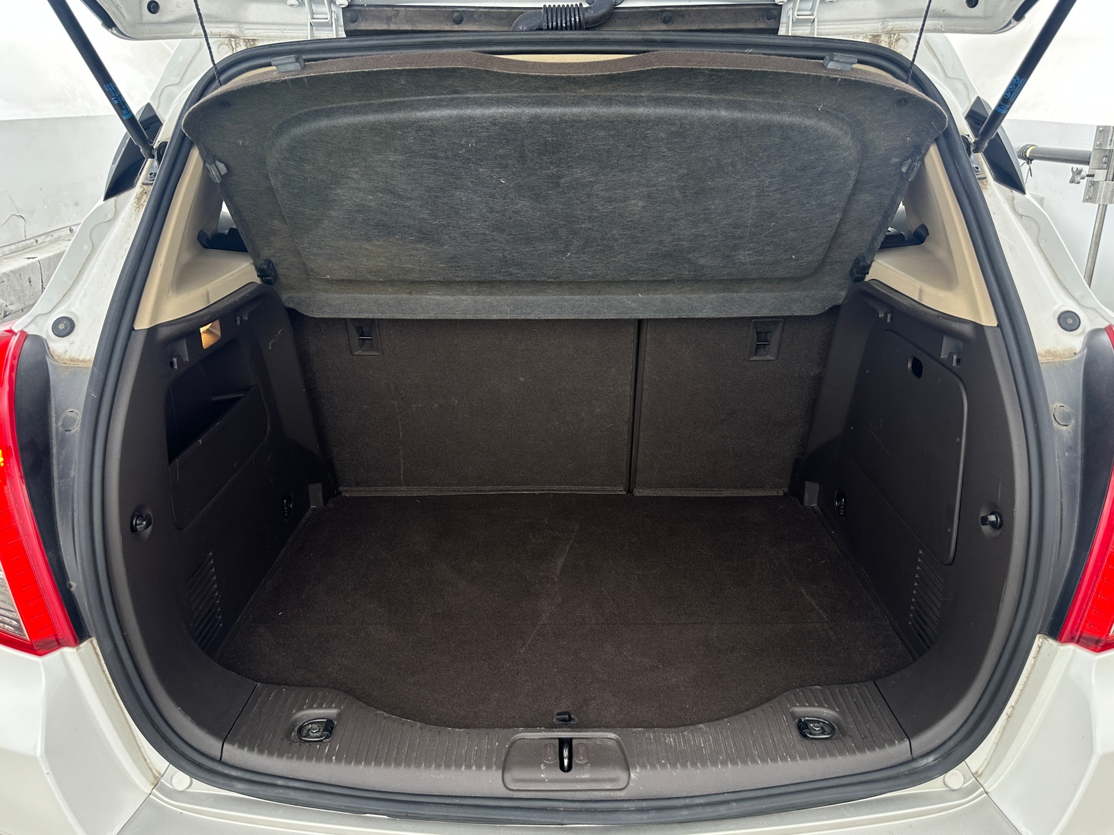 Thumbnail: 2015 Buick Encore - 6