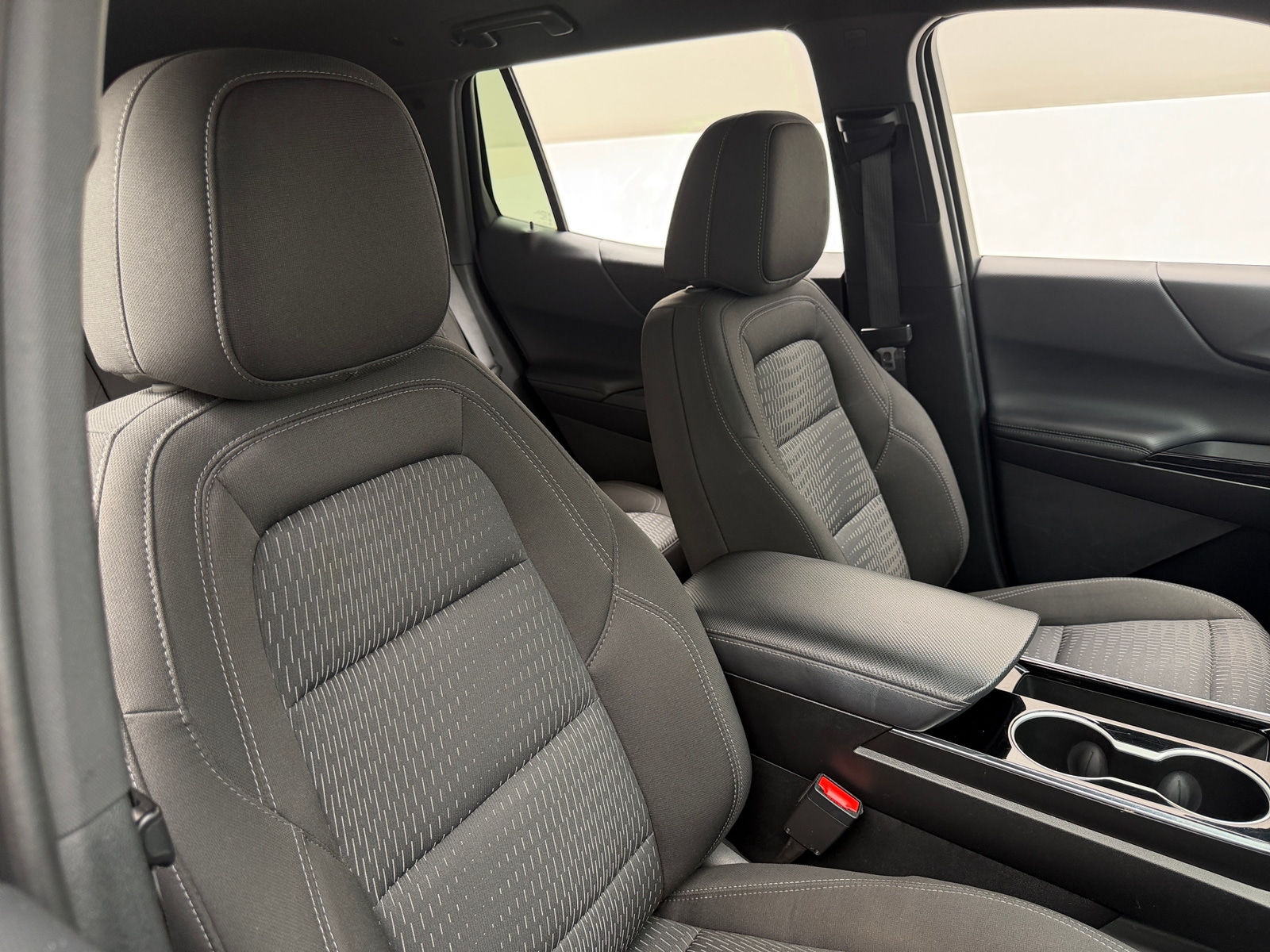 Thumbnail: 2025 Chevrolet Equinox - 2