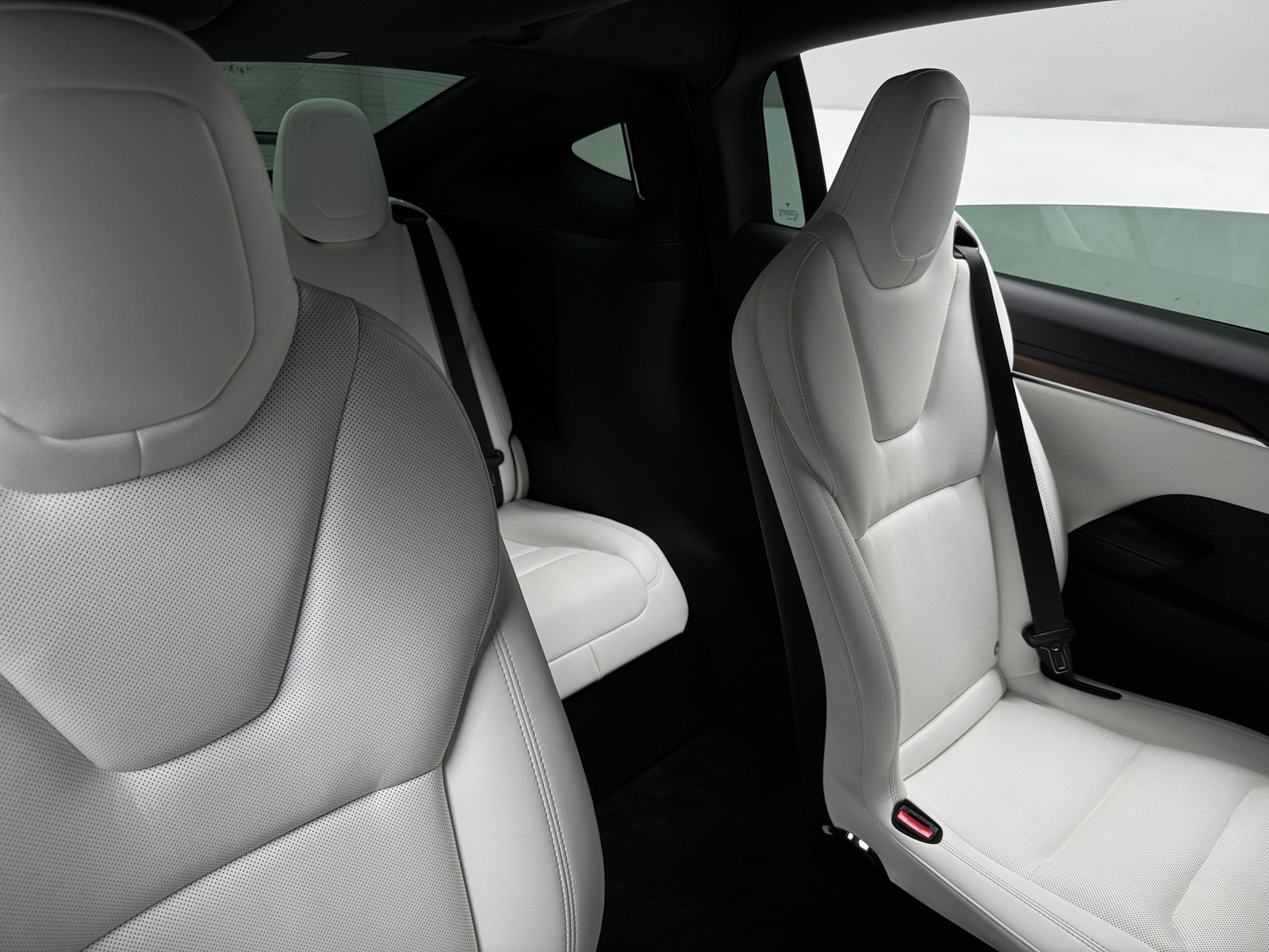 Thumbnail: 2024 Tesla Model X - 5