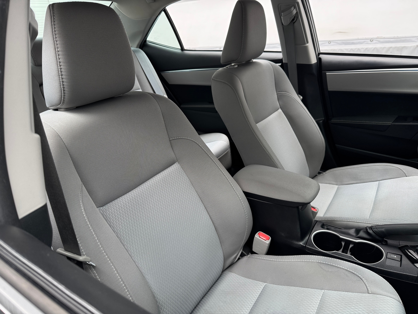 Thumbnail: 2016 Toyota Corolla - 2