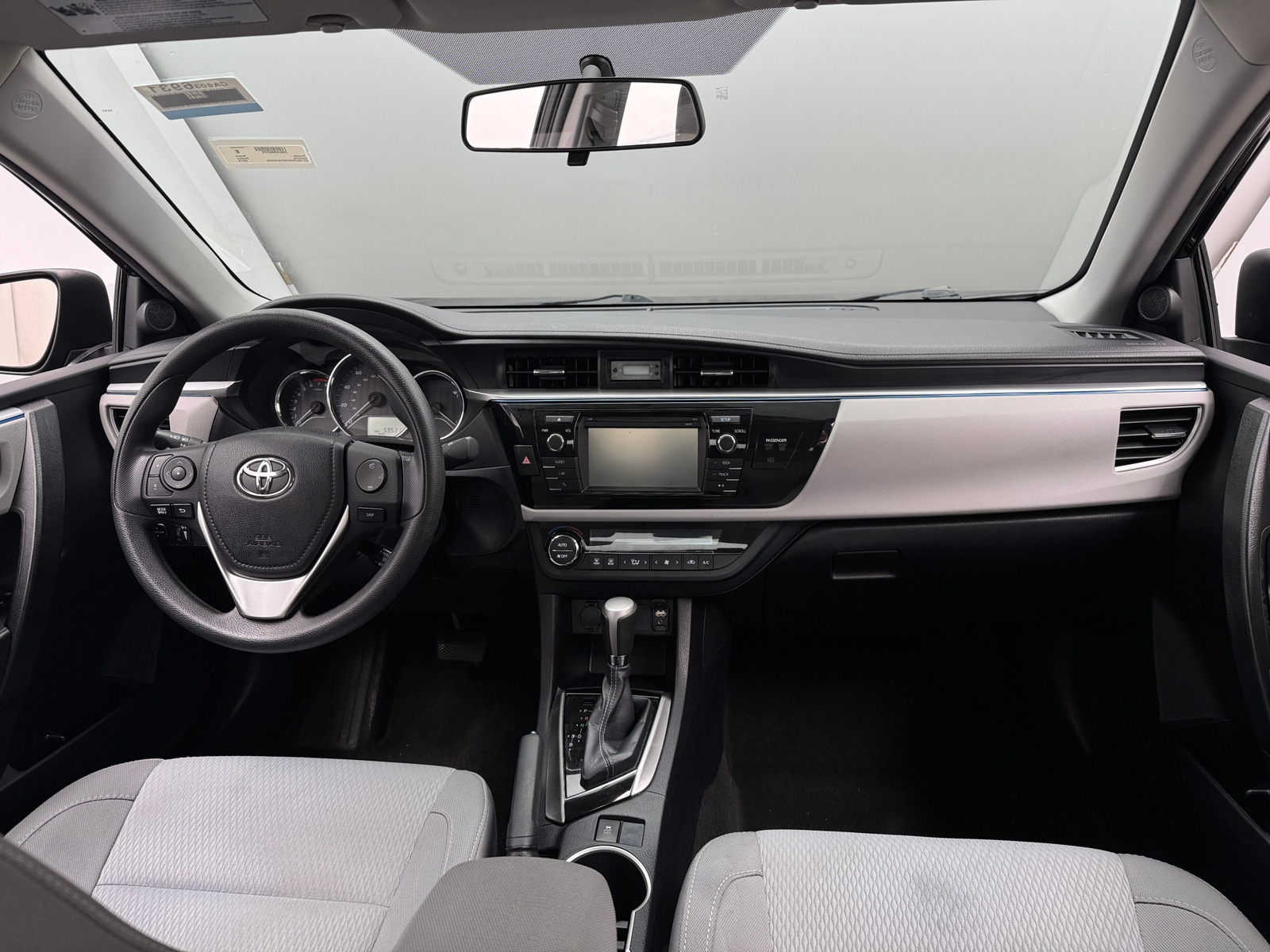 Thumbnail: 2016 Toyota Corolla - 3