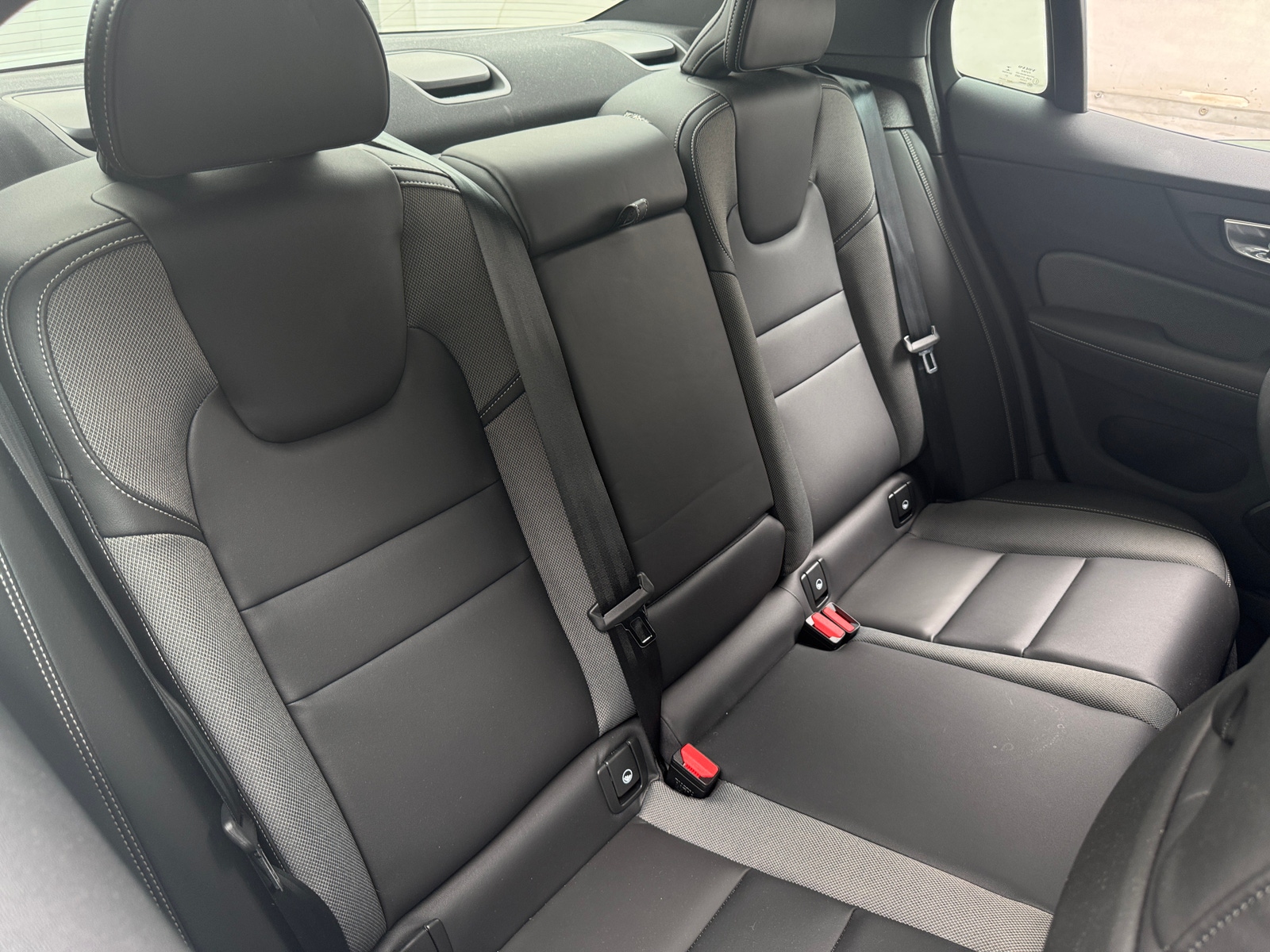 Thumbnail: 2024 Volvo S60 - 5