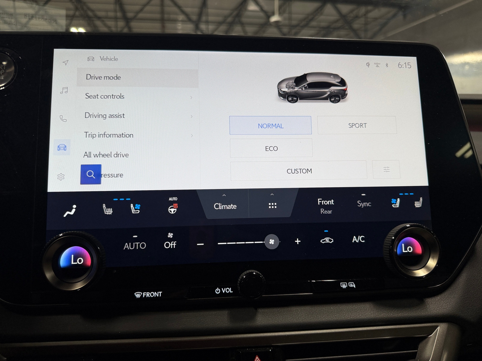 Thumbnail: 2023 Lexus RX - 4