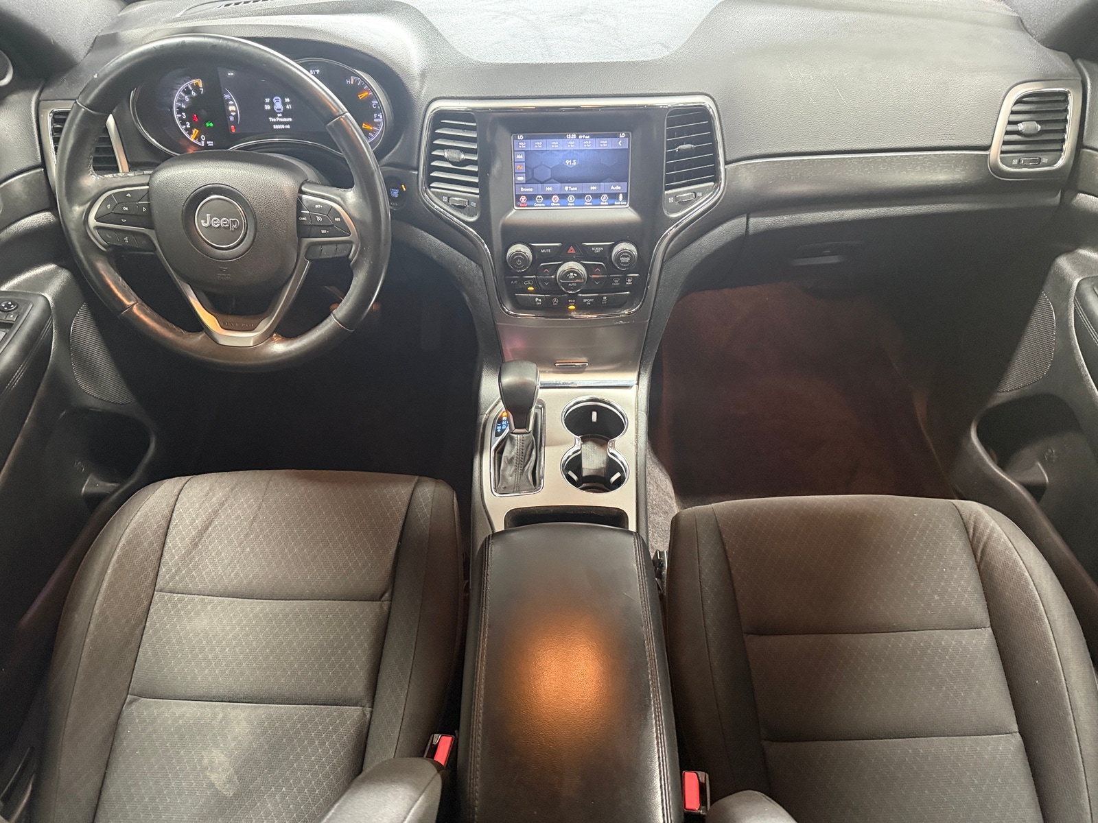 Thumbnail: 2018 Jeep Grand Cherokee - 3
