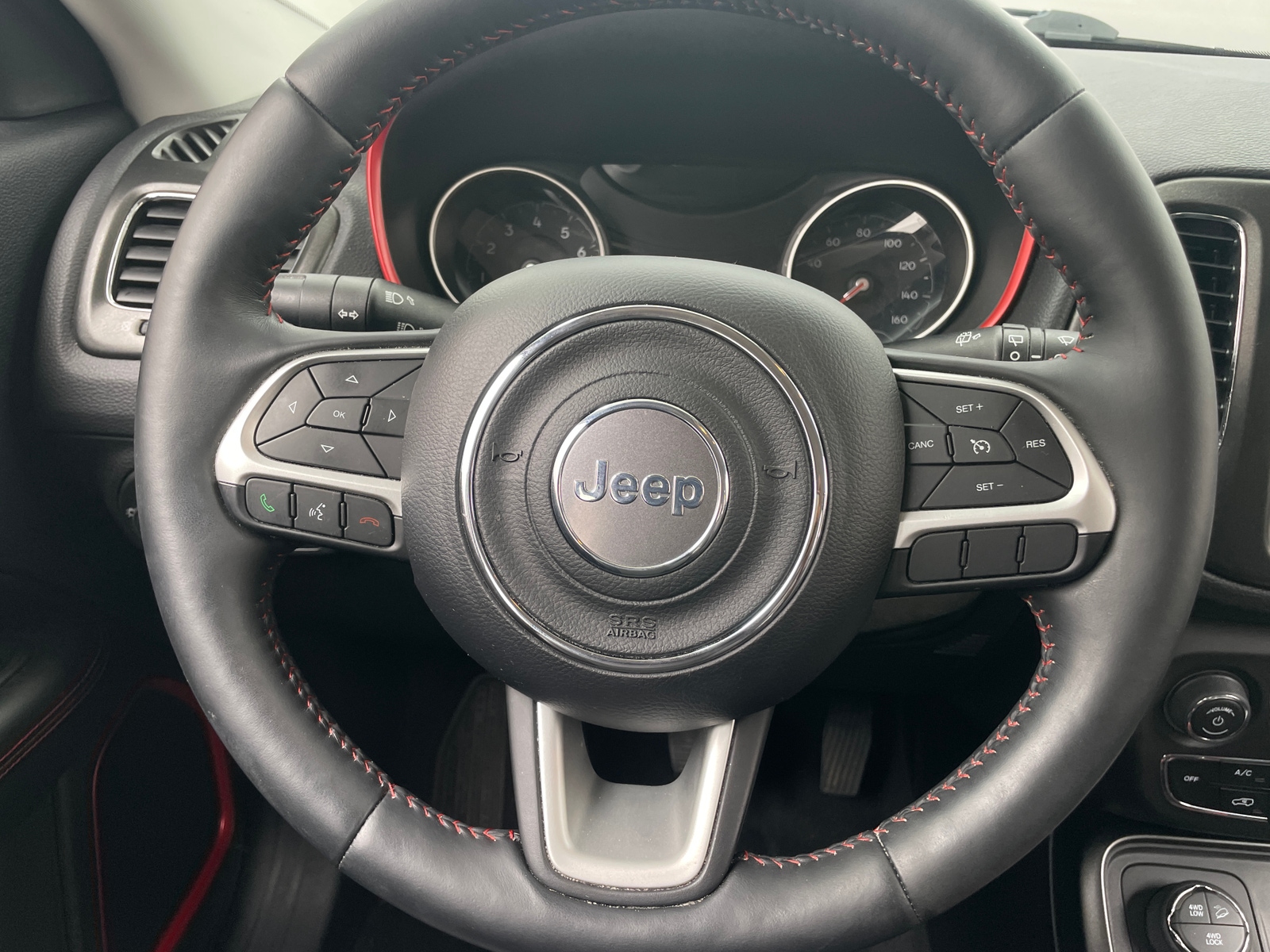 Thumbnail: 2018 Jeep Compass - 5