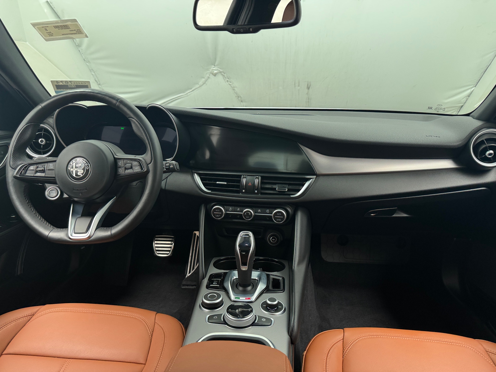 Thumbnail: 2024 Alfa Romeo Giulia - 2