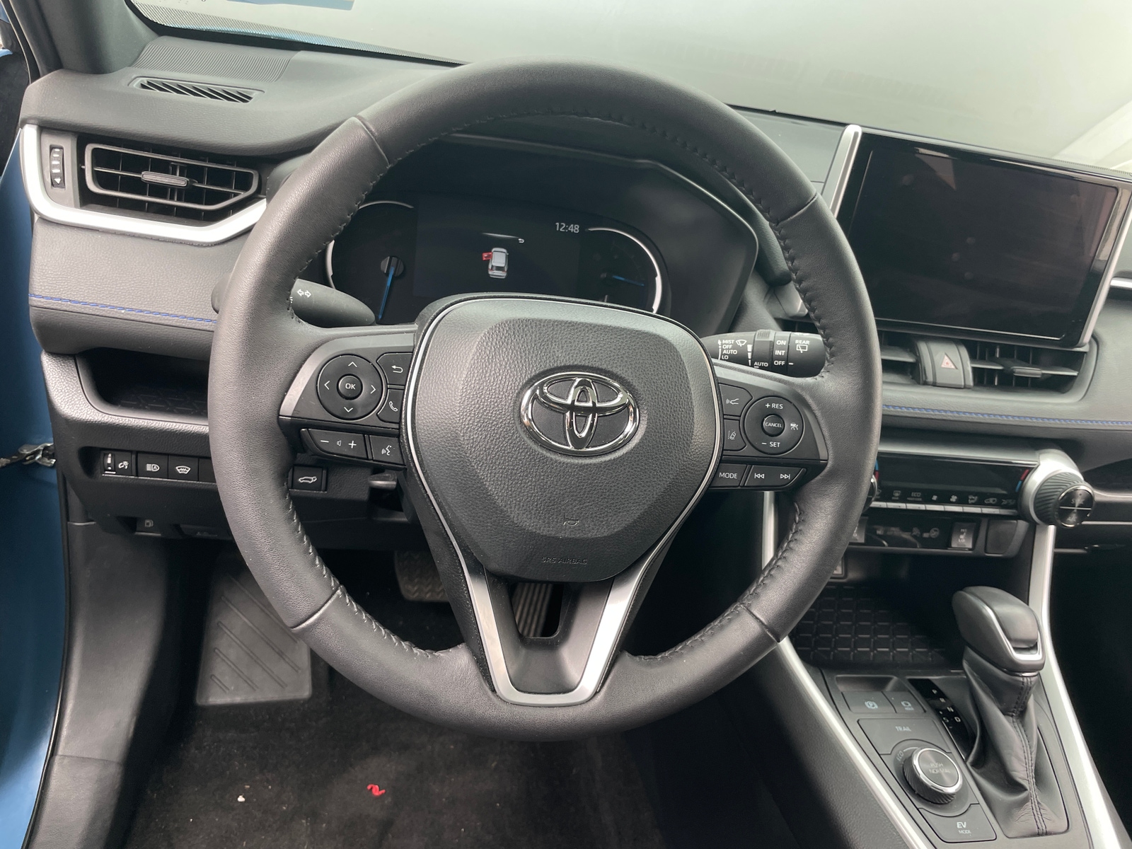 Thumbnail: 2024 Toyota RAV4 - 5