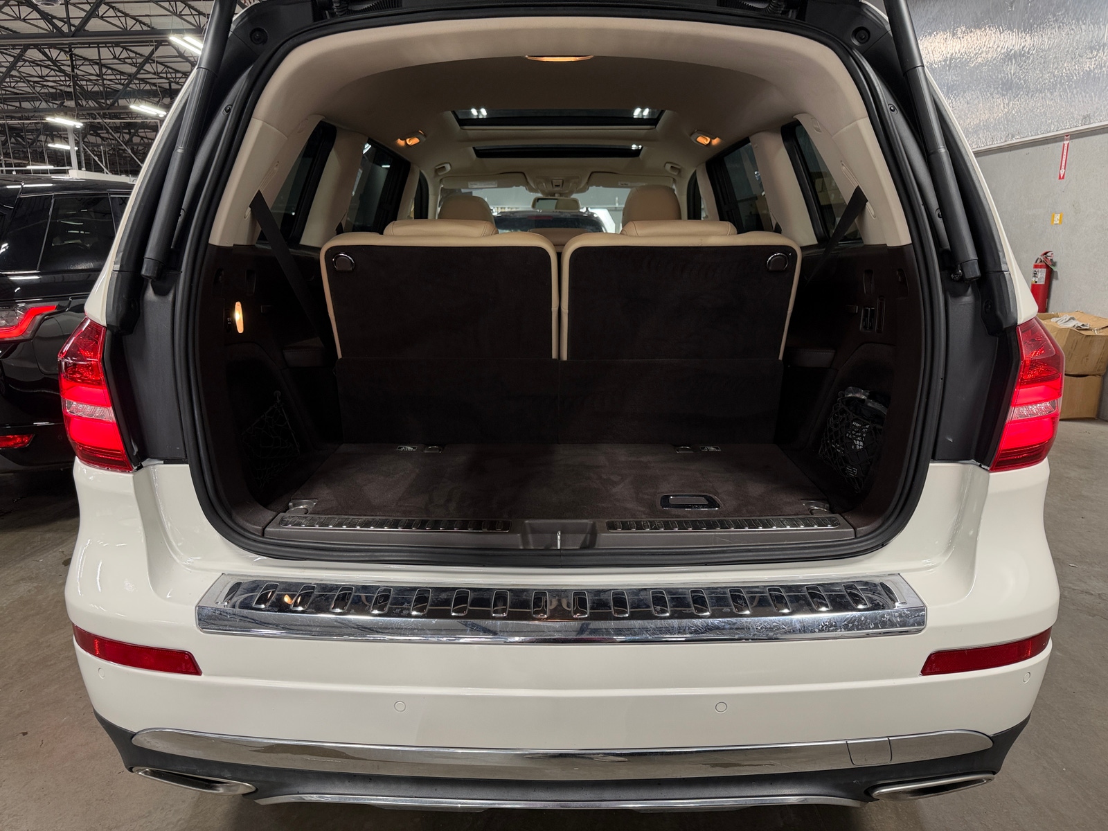 Thumbnail: 2017 Mercedes-Benz GLS - 6