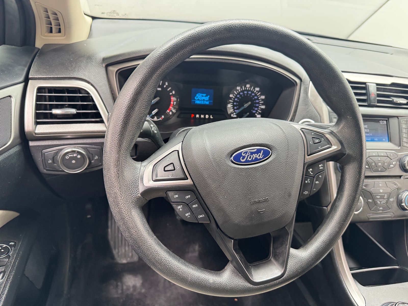 Thumbnail: 2017 Ford Fusion - 5