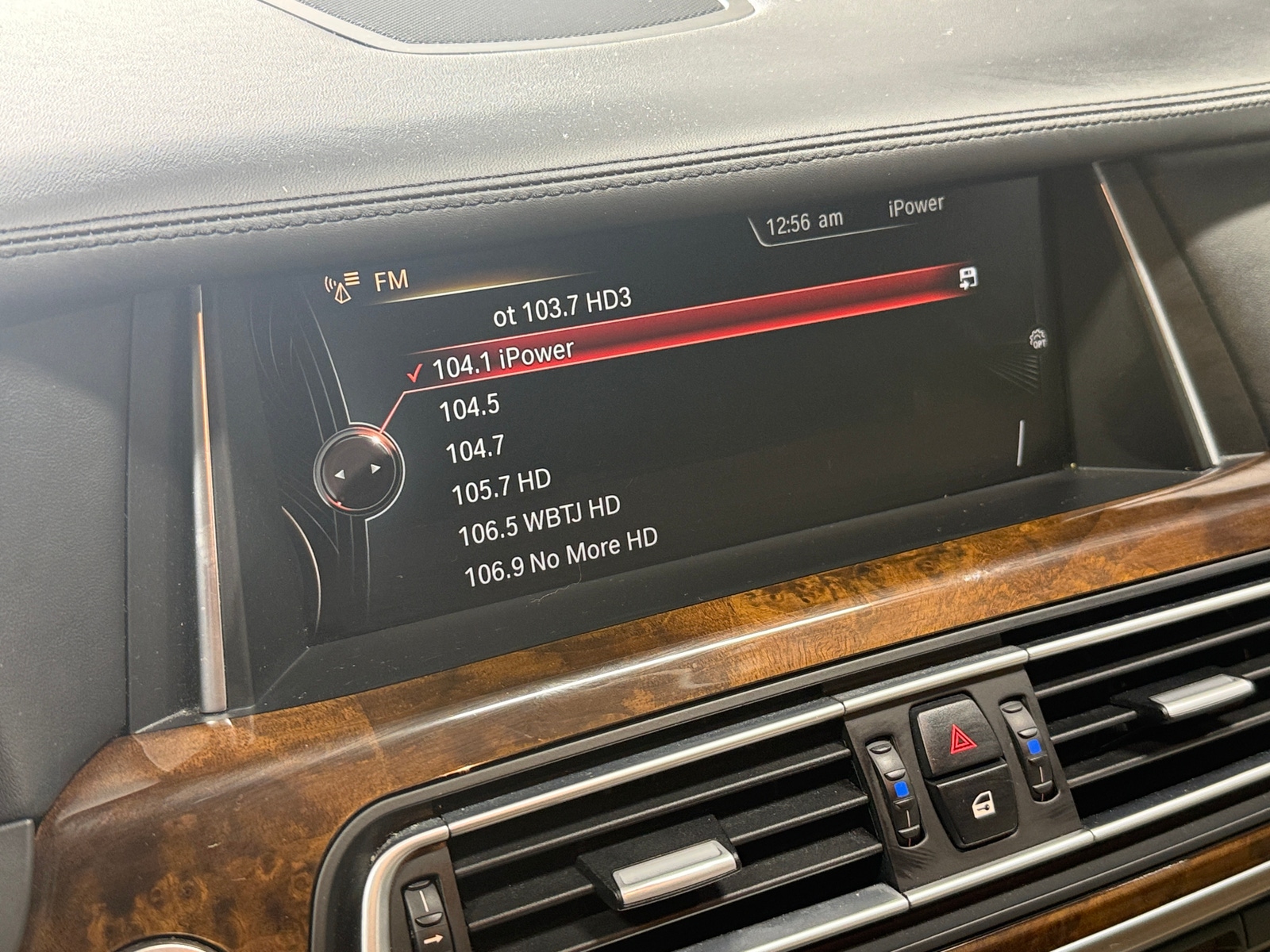 Thumbnail: 2015 BMW 7 Series - 3