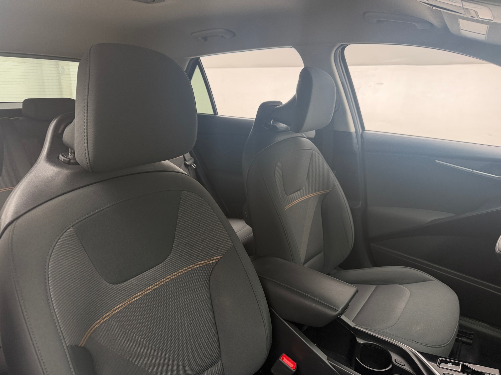 Thumbnail: 2023 Kia Niro - 2