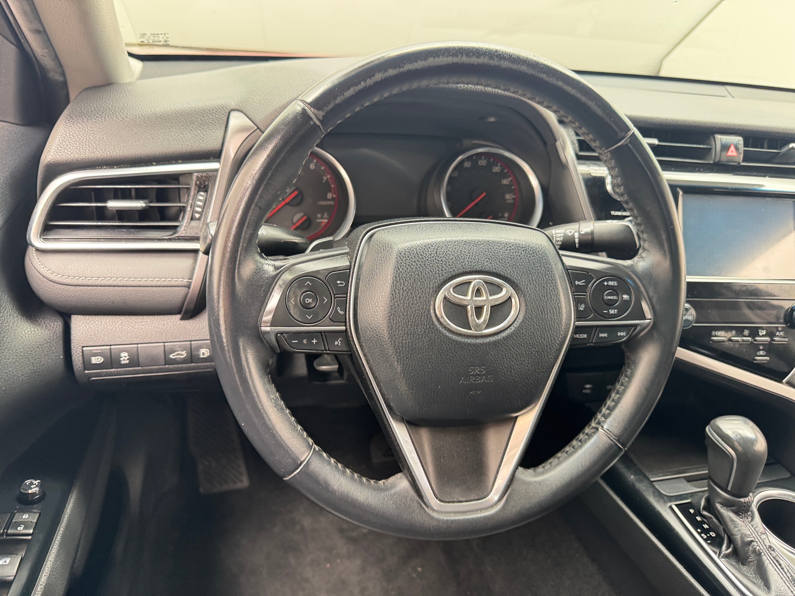Thumbnail: 2018 Toyota Camry - 4
