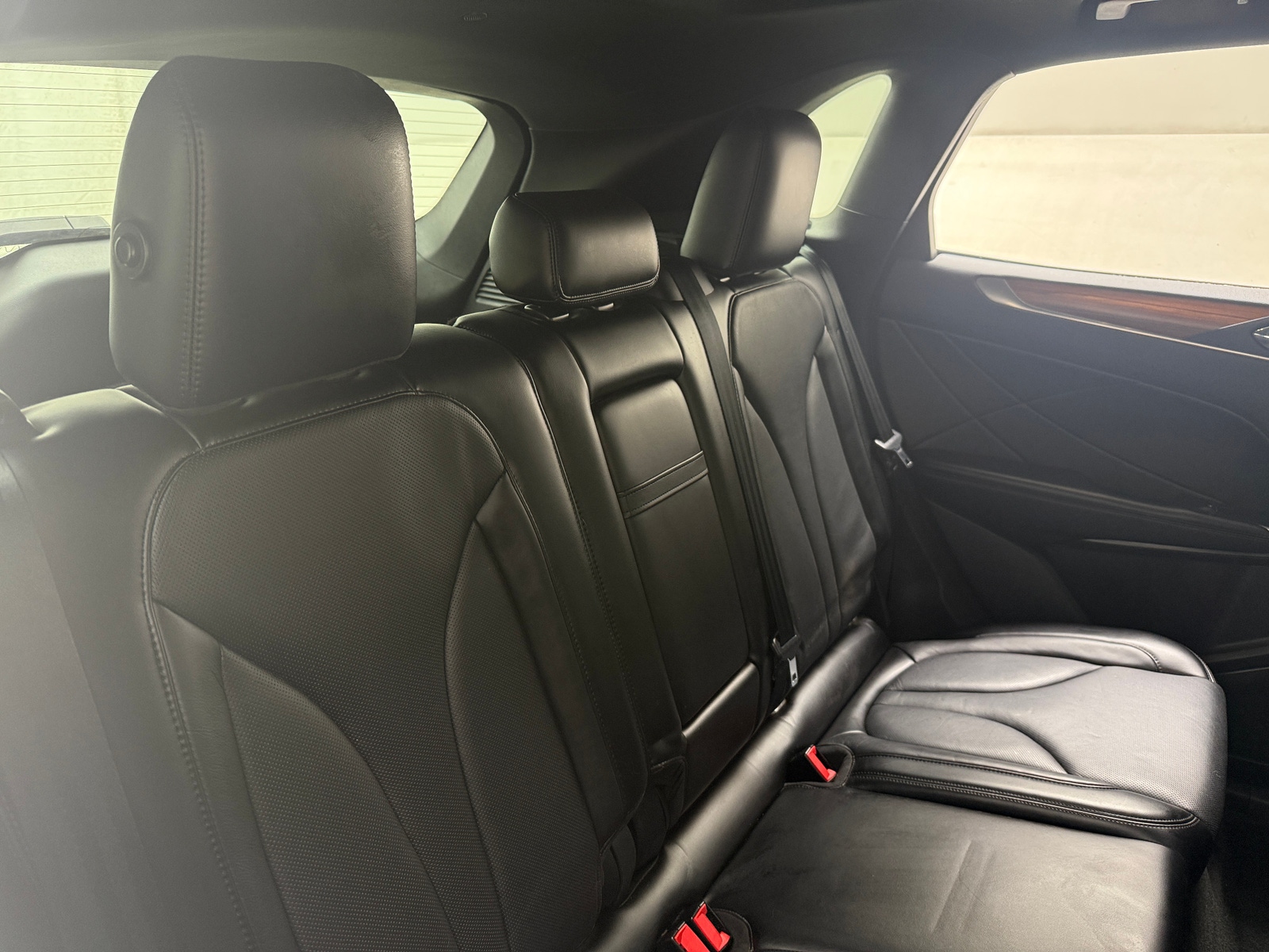 Thumbnail: 2016 Lincoln MKC - 5