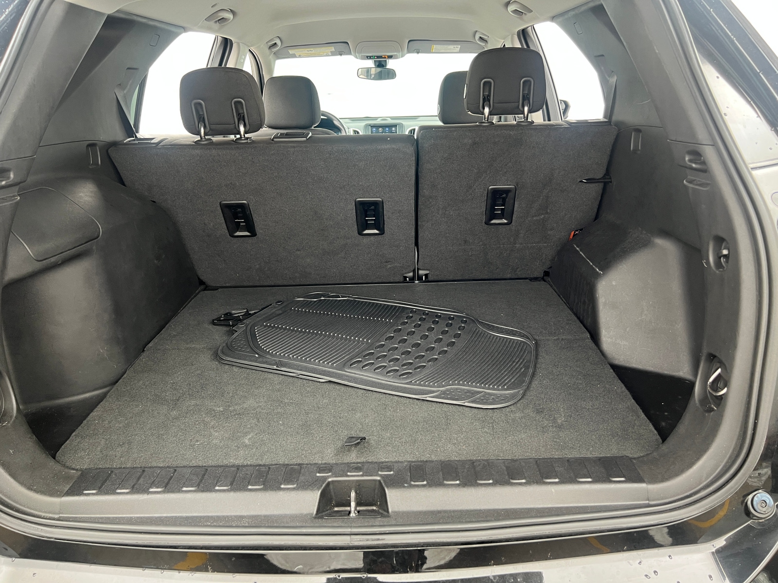 Thumbnail: 2019 Chevrolet Equinox - 7
