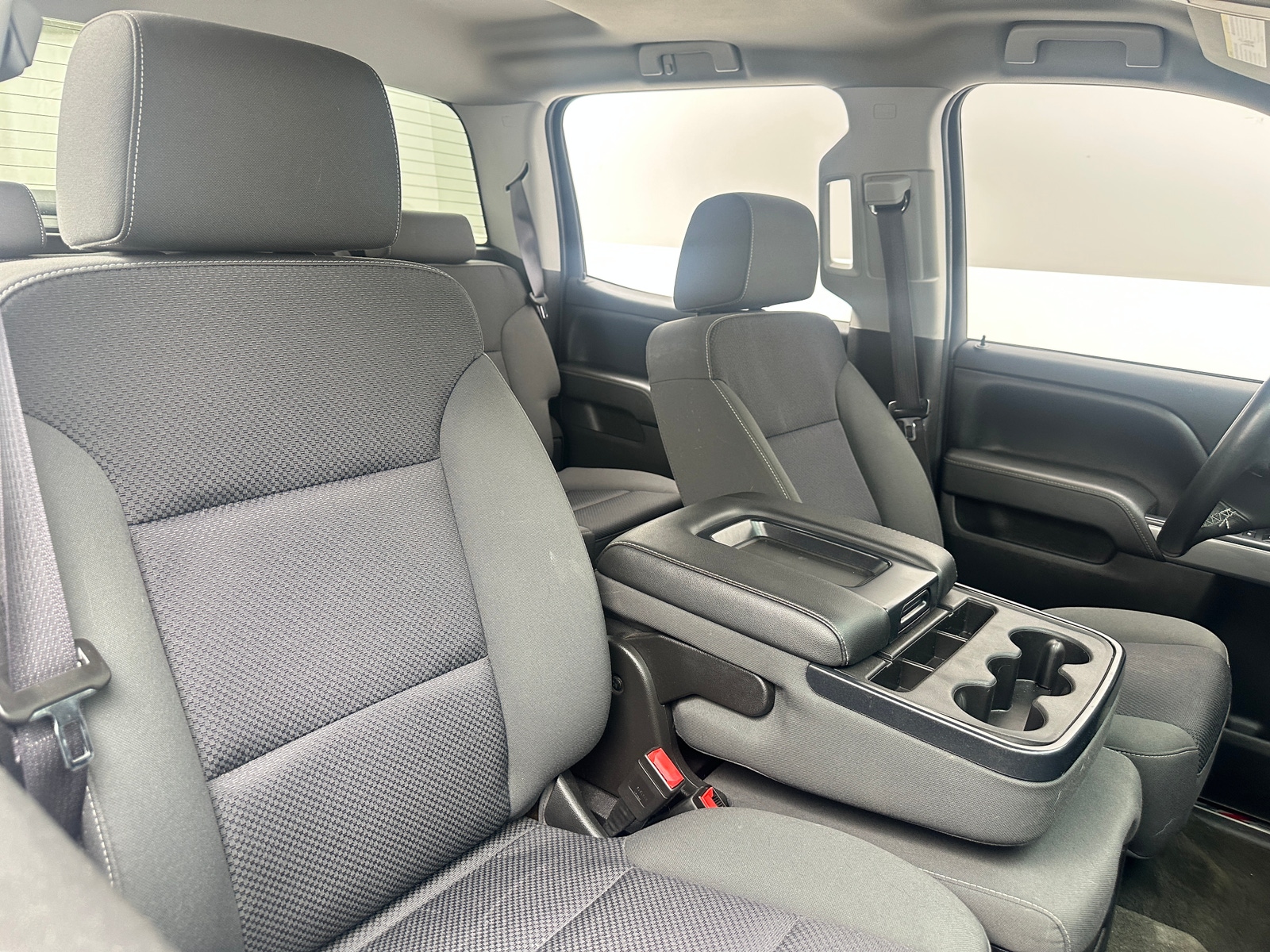 Thumbnail: 2016 Chevrolet Silverado 1500 - 2