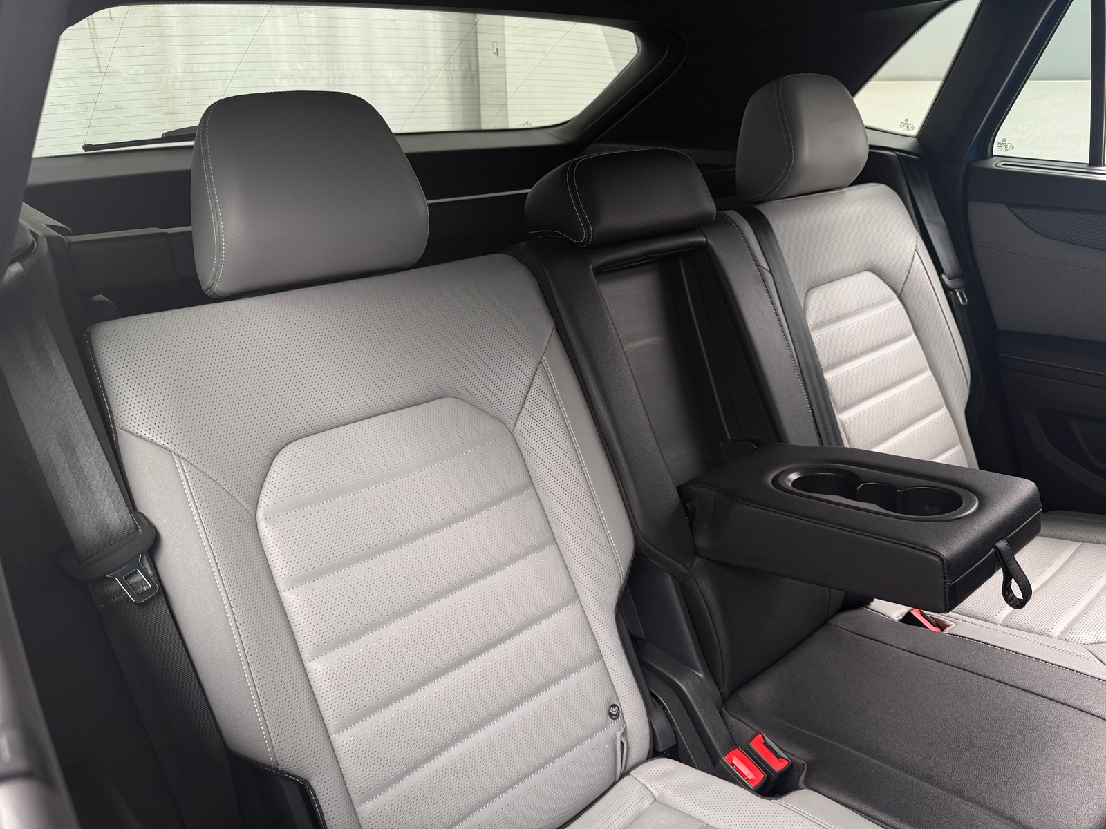 Thumbnail: 2024 Volkswagen Atlas - 5