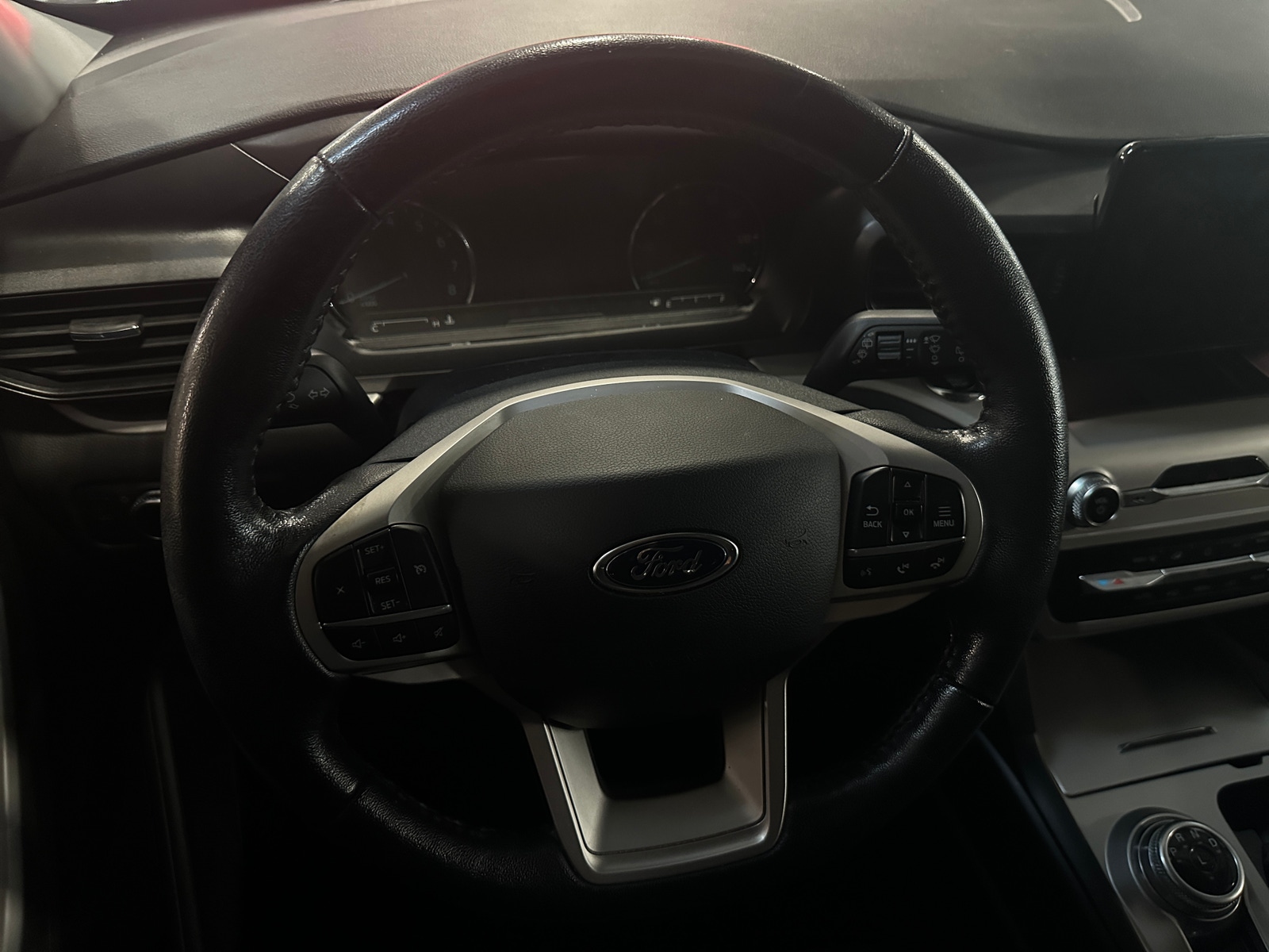 Thumbnail: 2021 Ford Explorer - 5