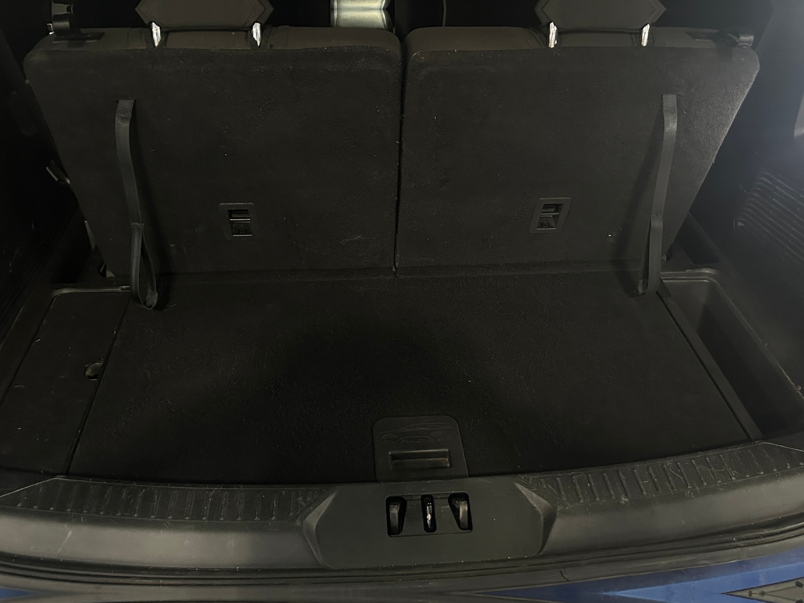 Thumbnail: 2021 Ford Explorer - 7