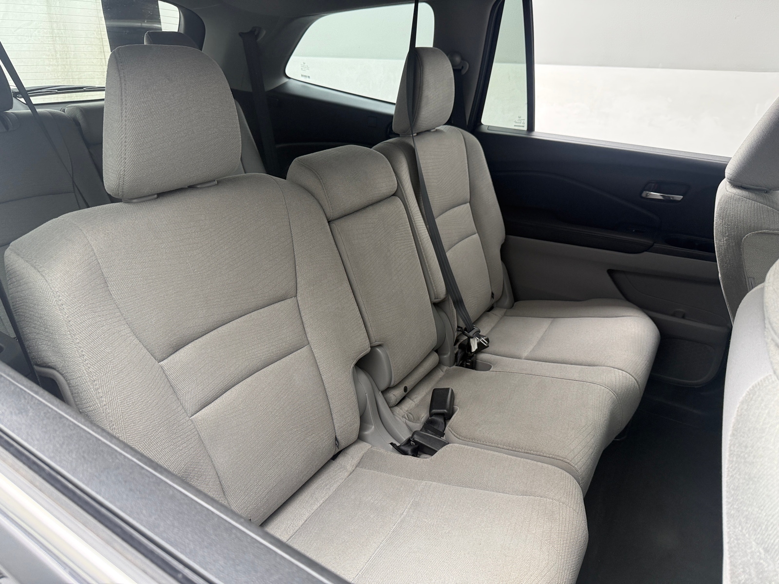 Thumbnail: 2017 Honda Pilot - 6