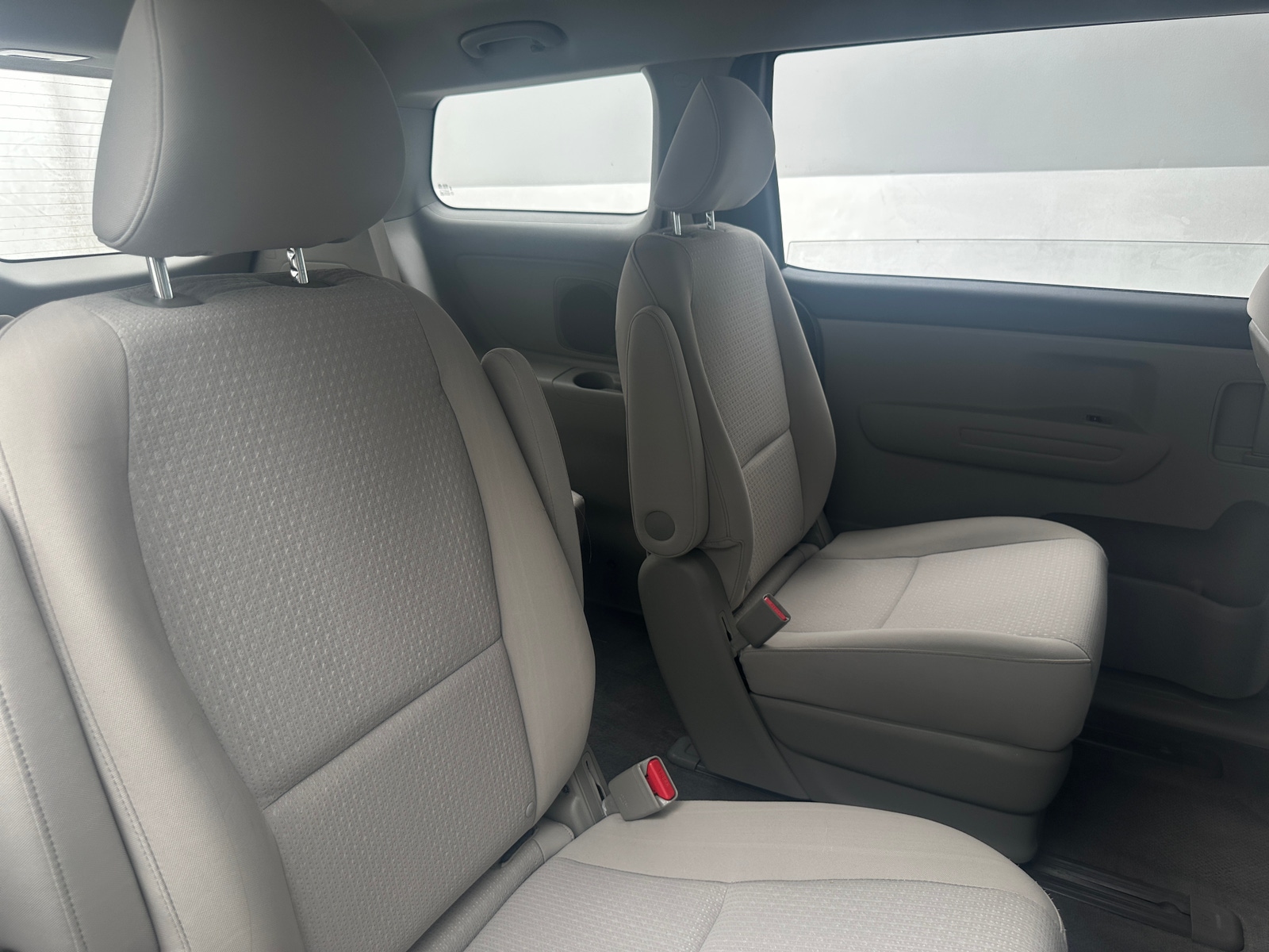 Thumbnail: 2018 Kia Sedona - 6