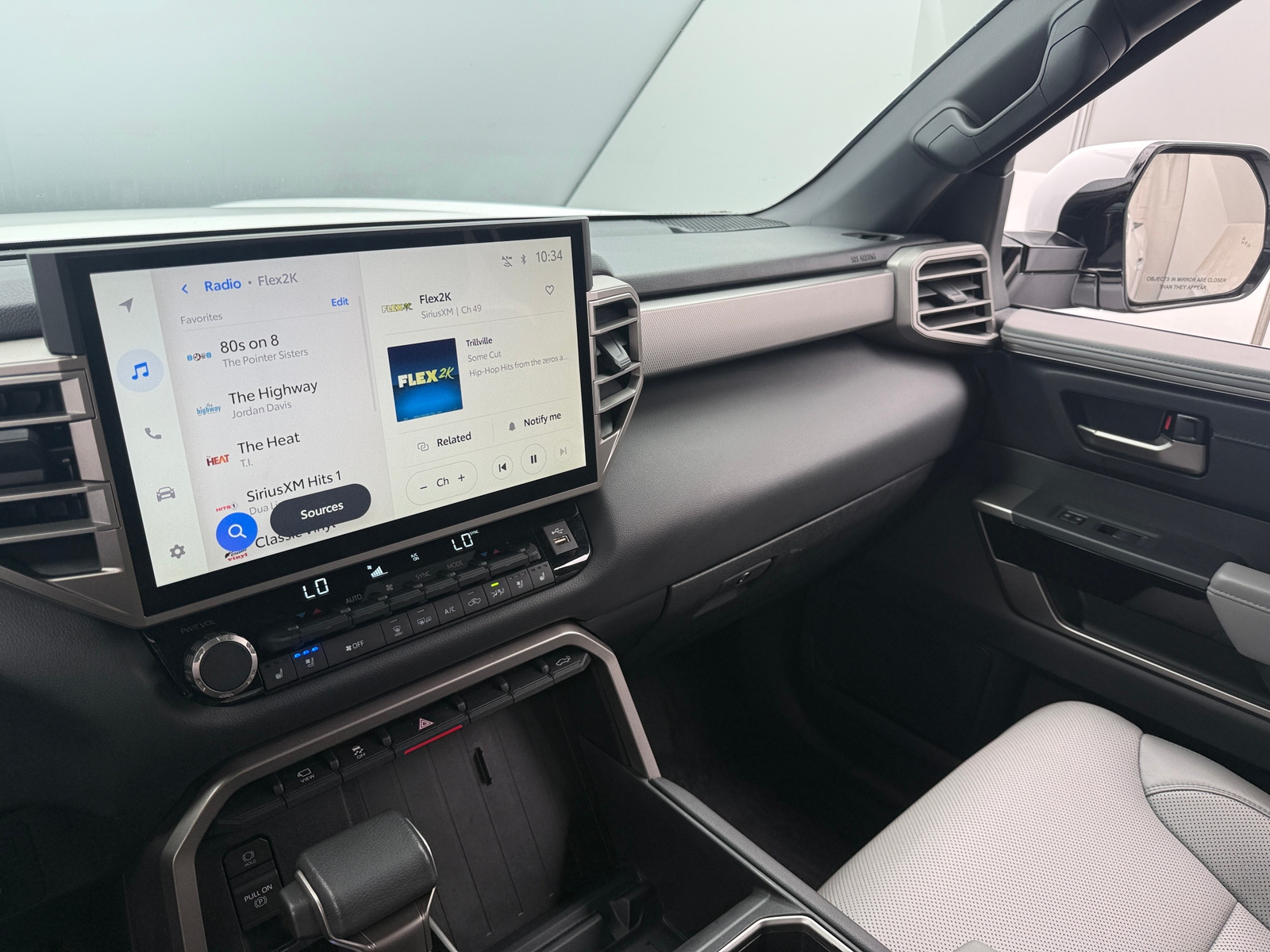 Thumbnail: 2025 Toyota Tundra - 3
